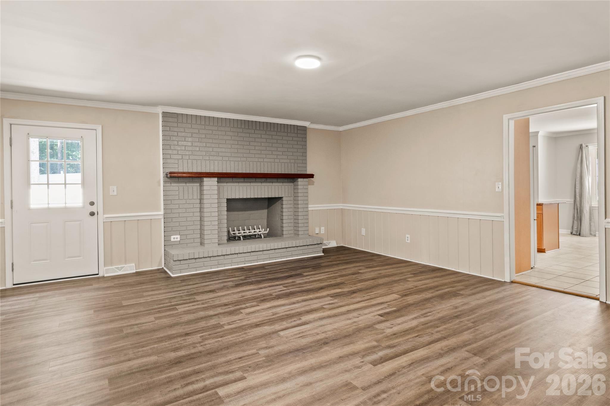 Single Family Residence at 3545 N Lakeshore Drive, Clemmons, photo 16 of 33