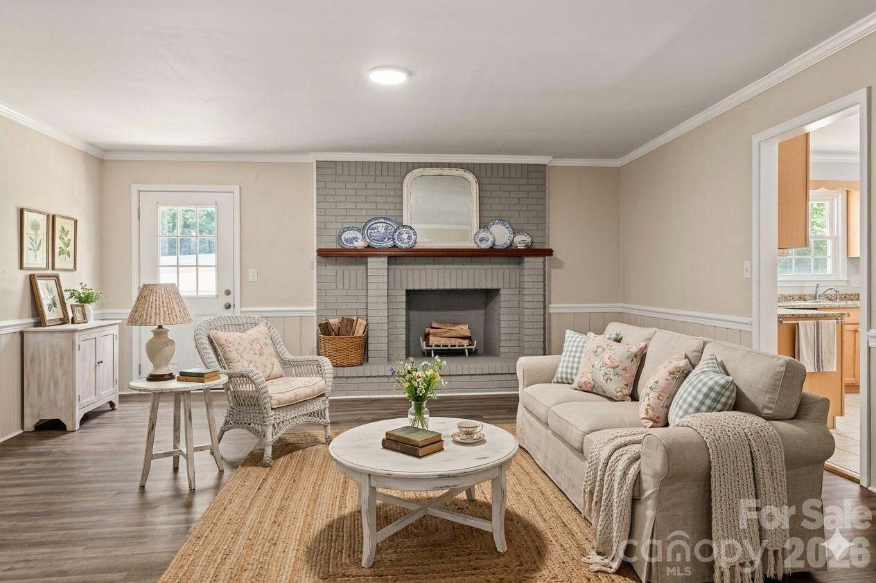 Virtually Staged - 3545 N Lakeshore Drive, Clemmons