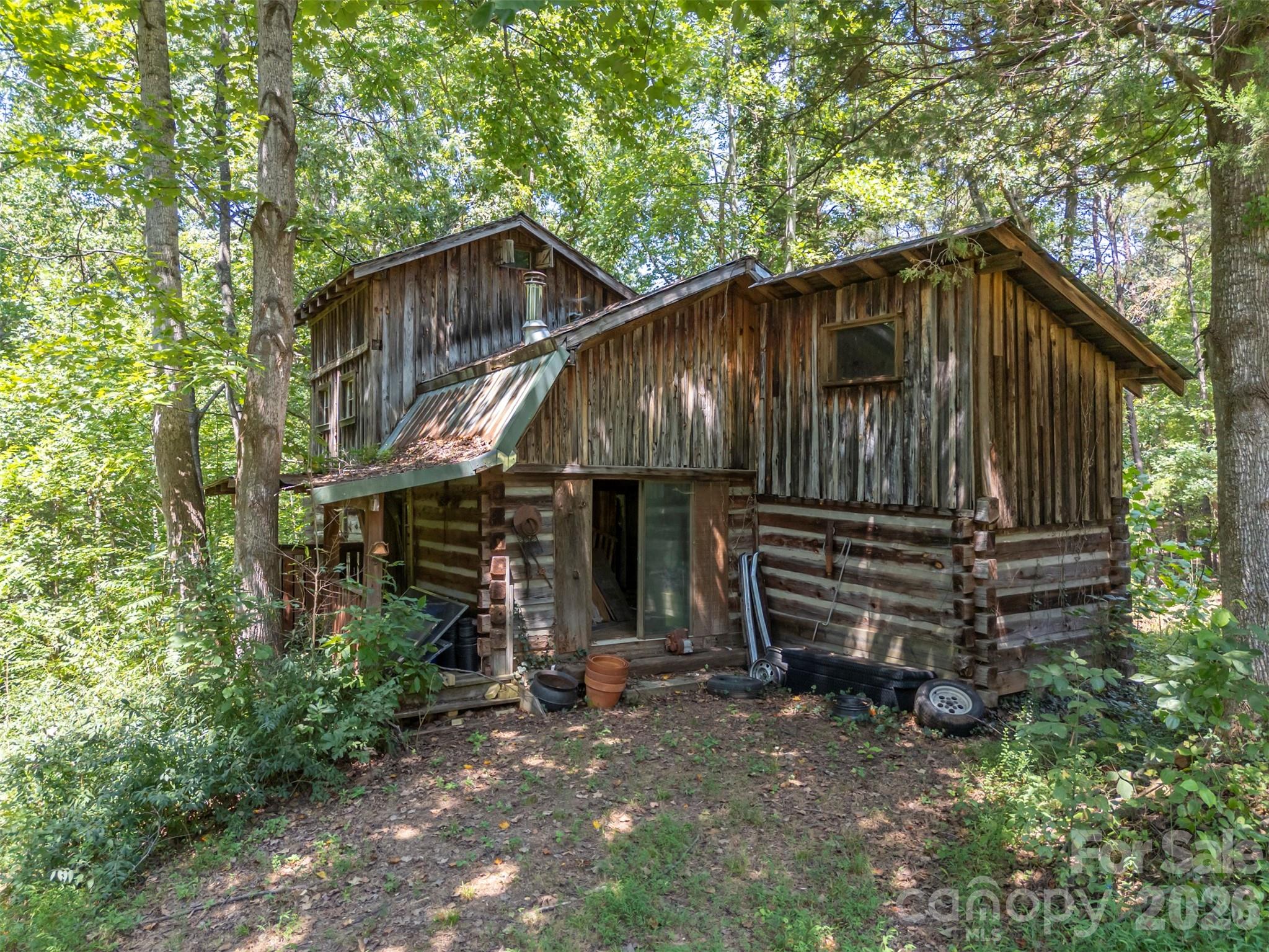 Cabin - 1360 Harris Holly Springs Road, Rutherfordton