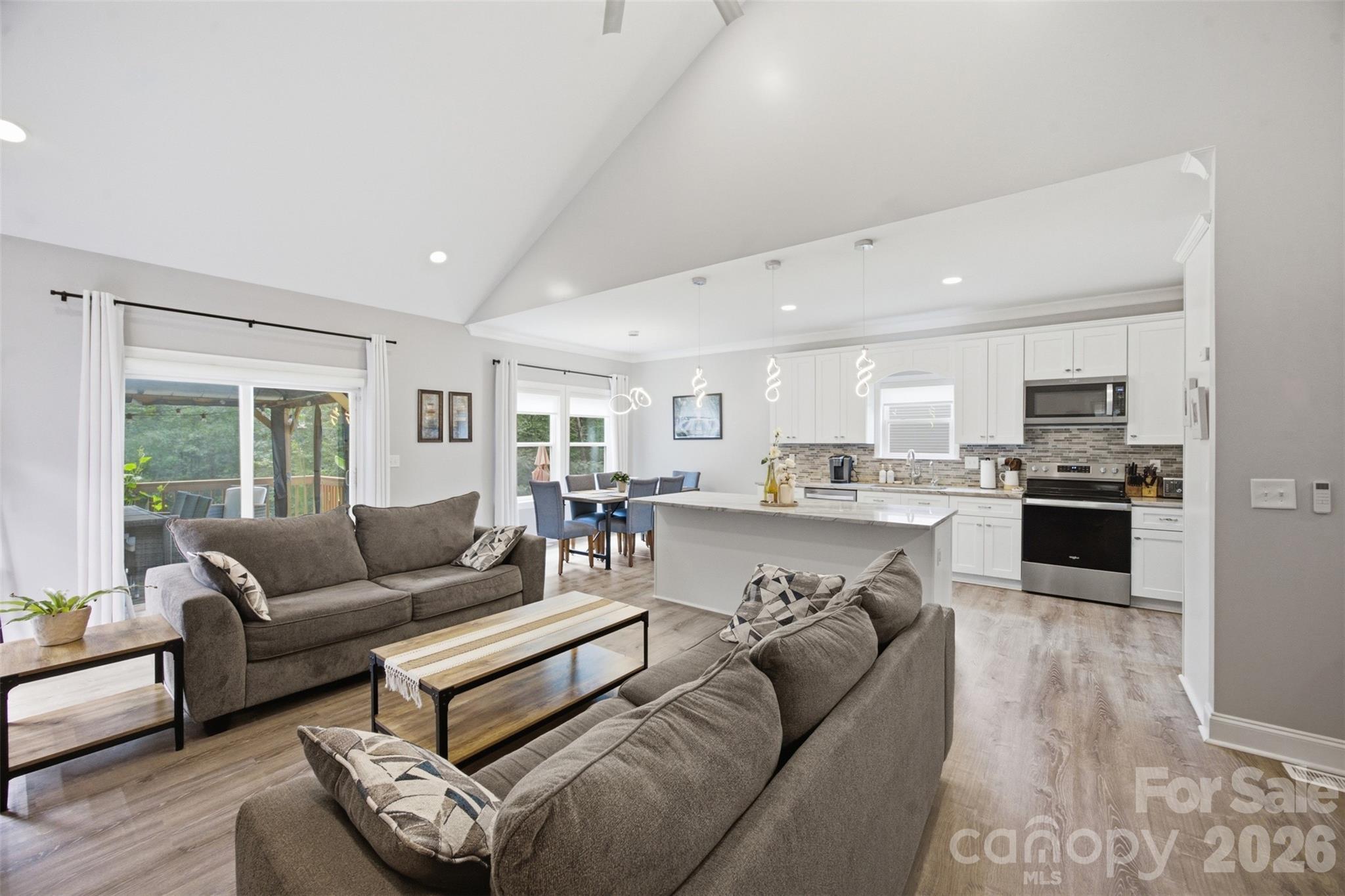 Single Family Residence at 256 Litaker Lane, Concord, photo 5 of 43