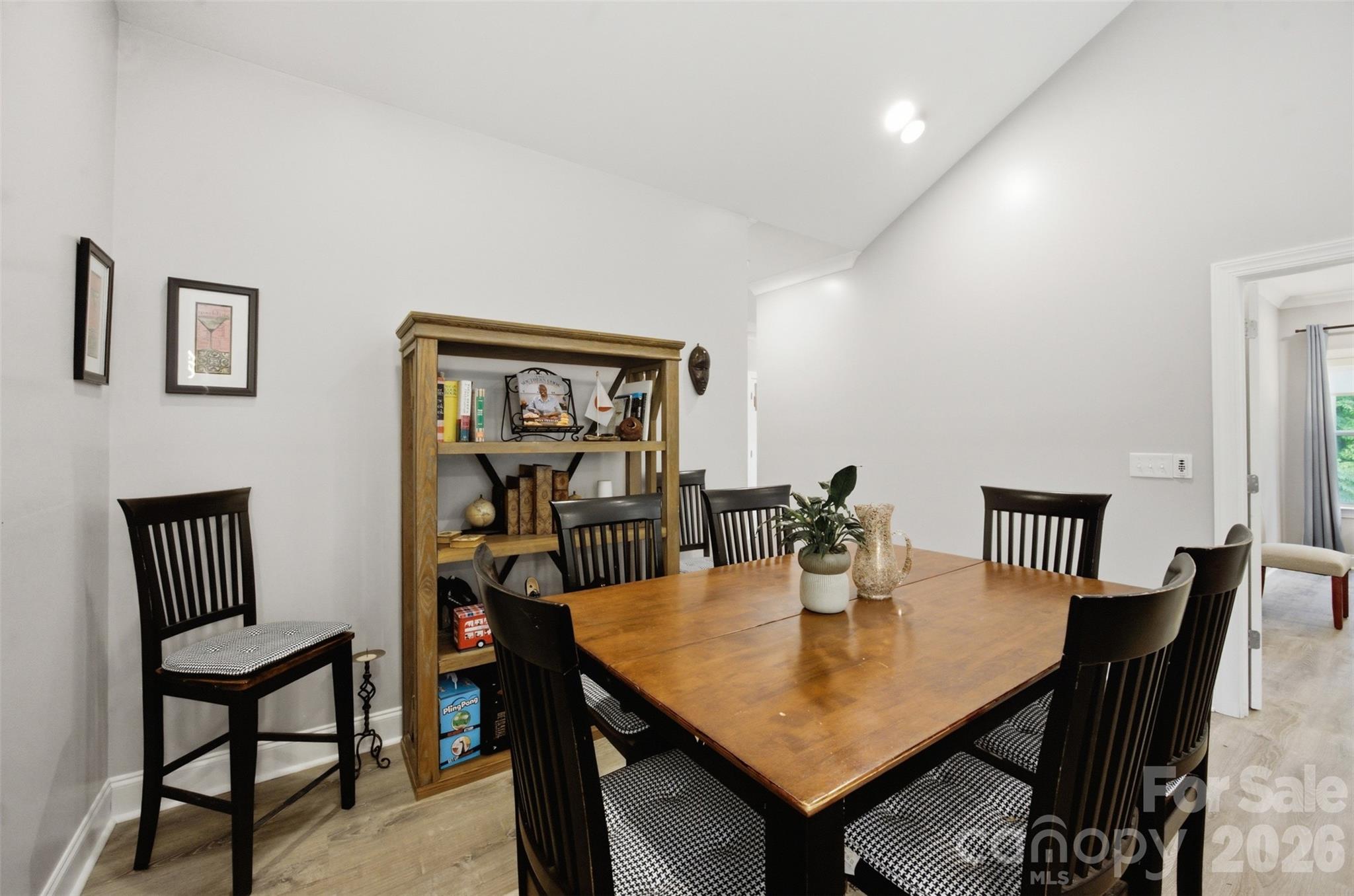 Single Family Residence at 256 Litaker Lane, Concord, photo 8 of 43