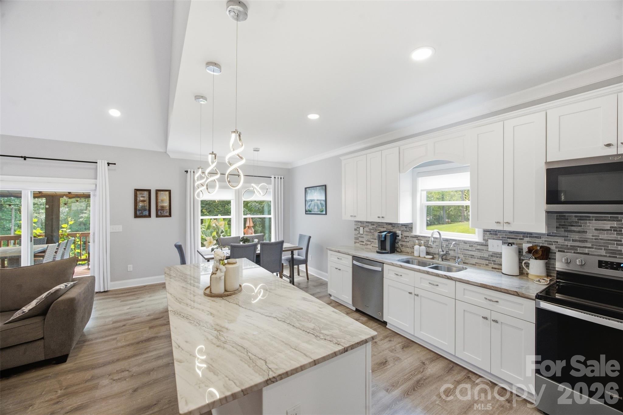 Single Family Residence at 256 Litaker Lane, Concord, photo 12 of 43