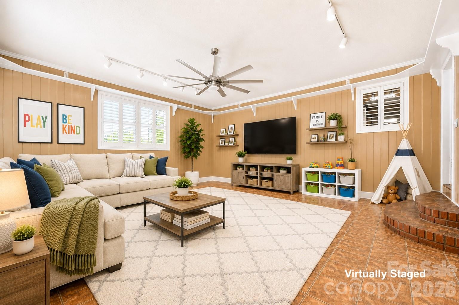 Family Room - 1360 Harris Holly Springs Road, Rutherfordton