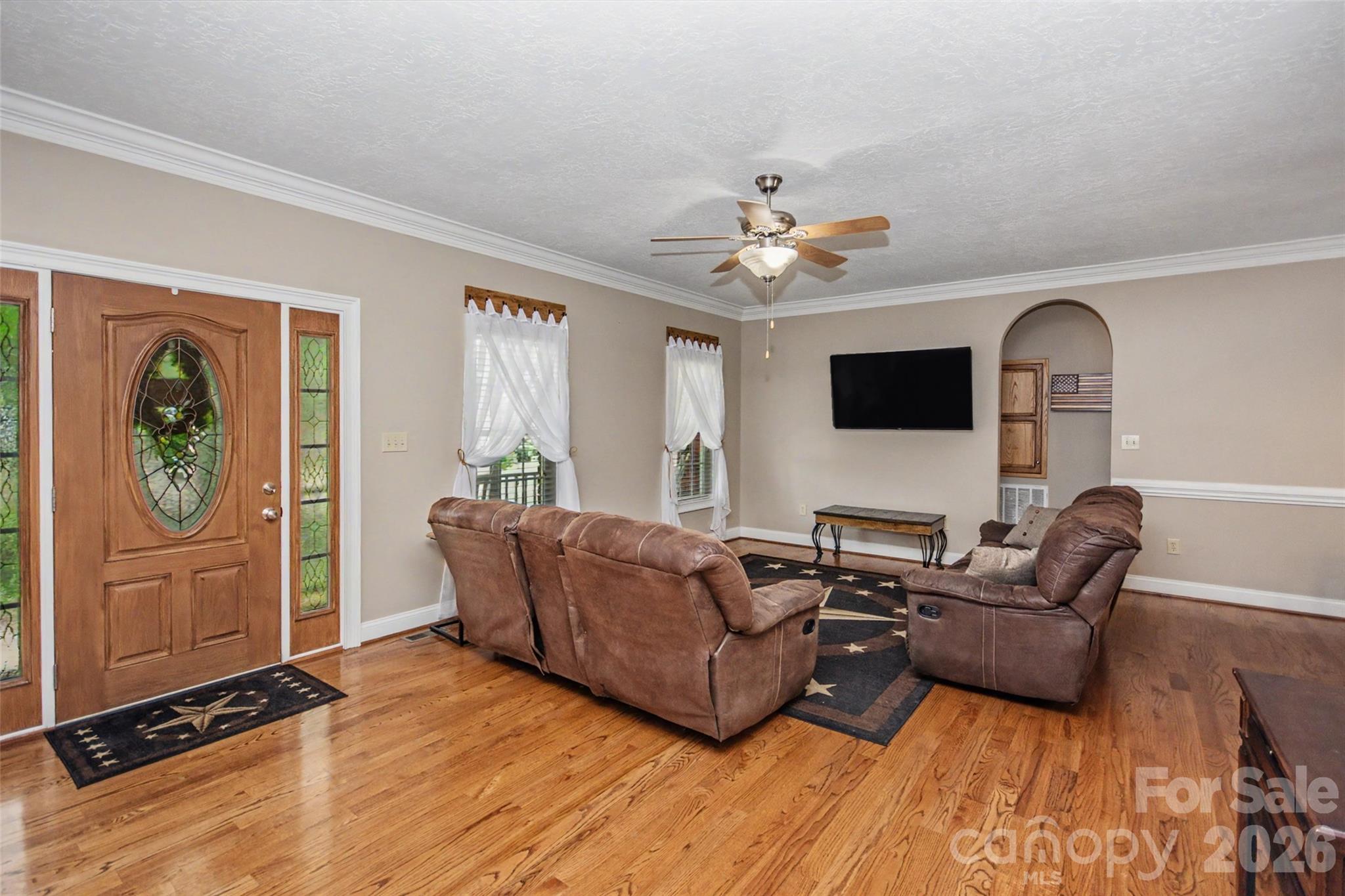 Single Family Residence at 204 Seven Springs Loop, Statesville, photo 6 of 48