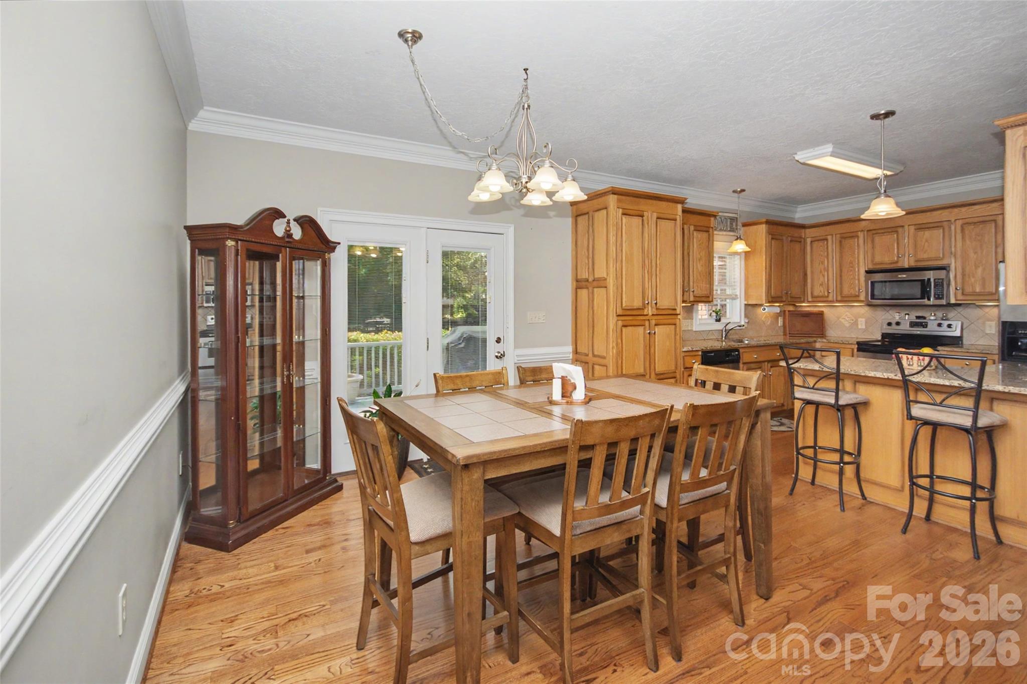 Single Family Residence at 204 Seven Springs Loop, Statesville, photo 10 of 48
