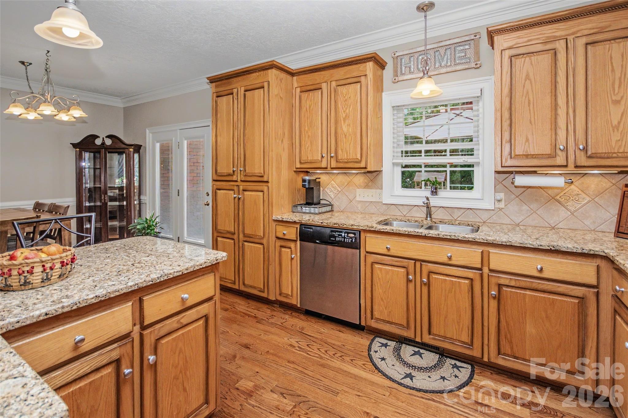 Single Family Residence at 204 Seven Springs Loop, Statesville, photo 14 of 48