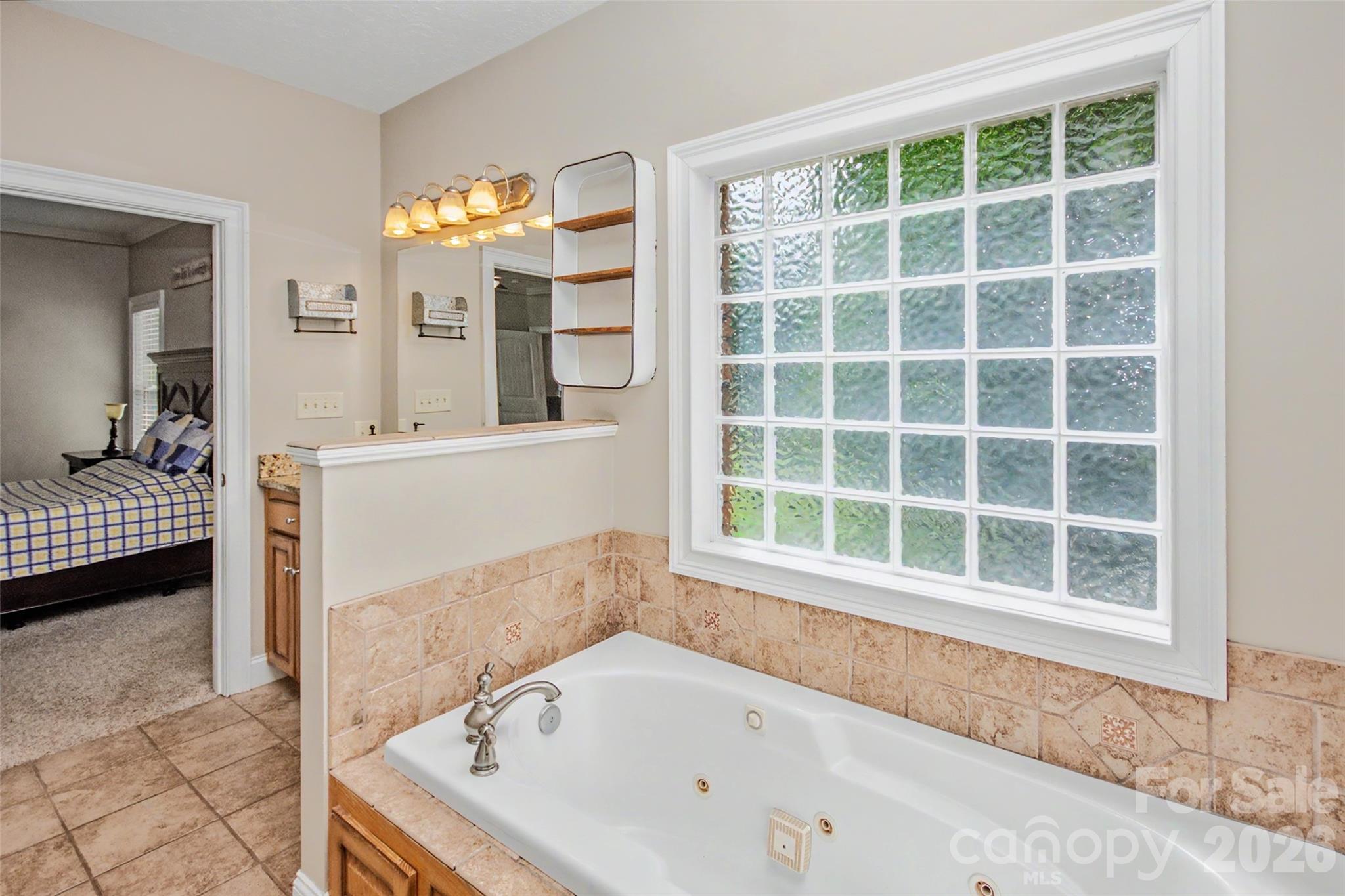 Single Family Residence at 204 Seven Springs Loop, Statesville, photo 23 of 48