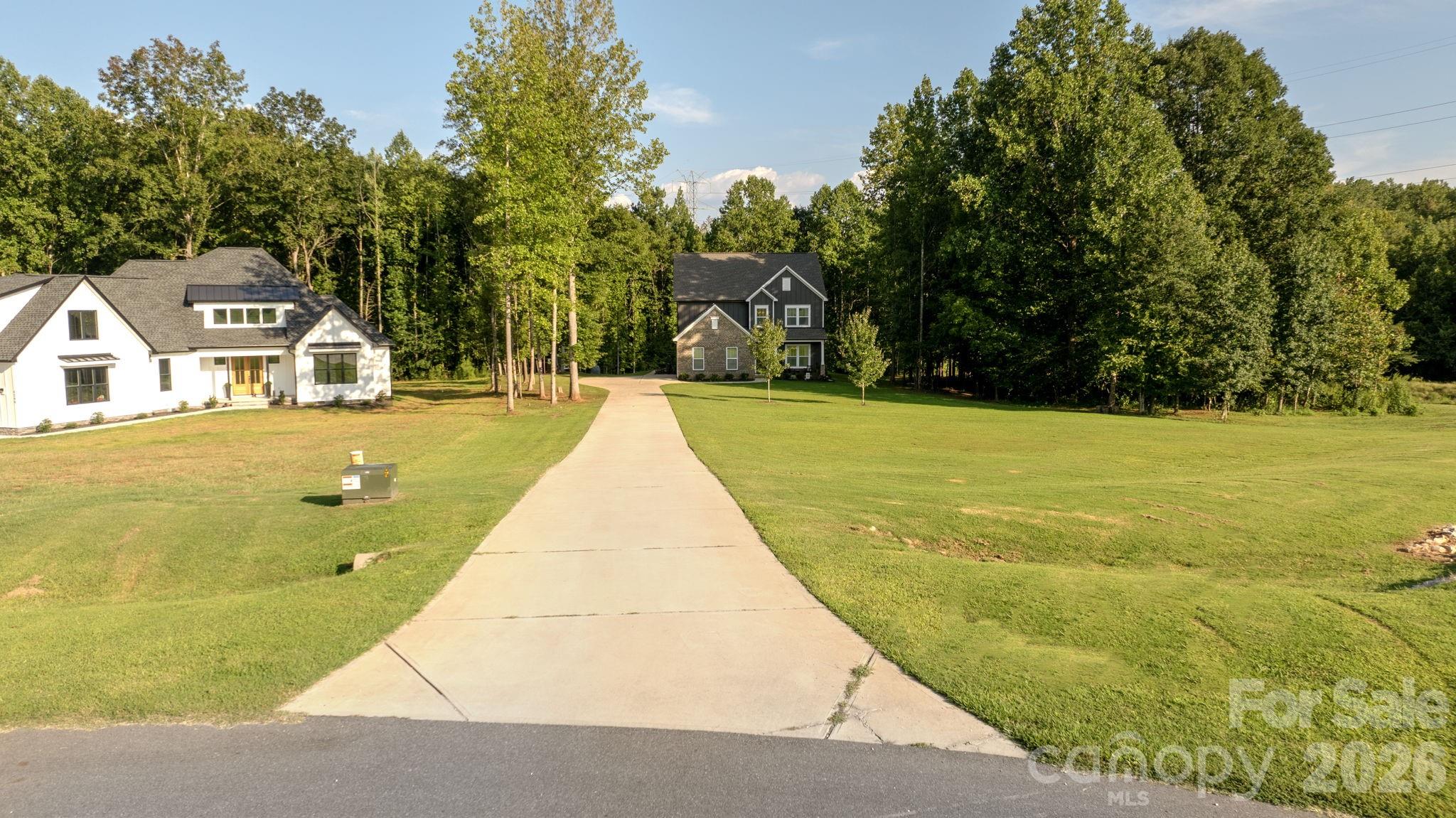 Single Family Residence at 4298 Brandy Creek Court, Clover, photo 7 of 47