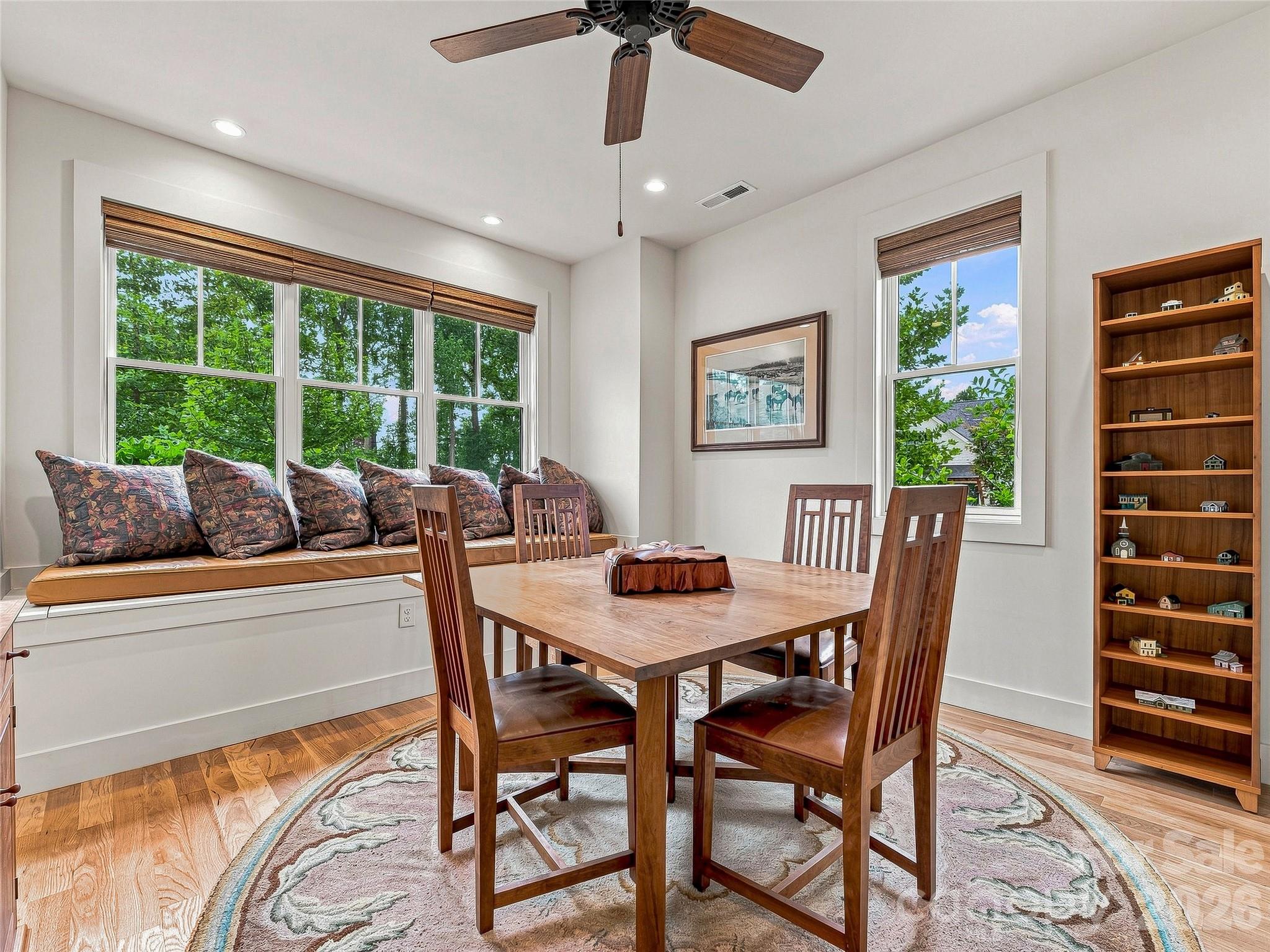 Single Family Residence at 37 Ashe Park Circle, Asheville, photo 14 of 44