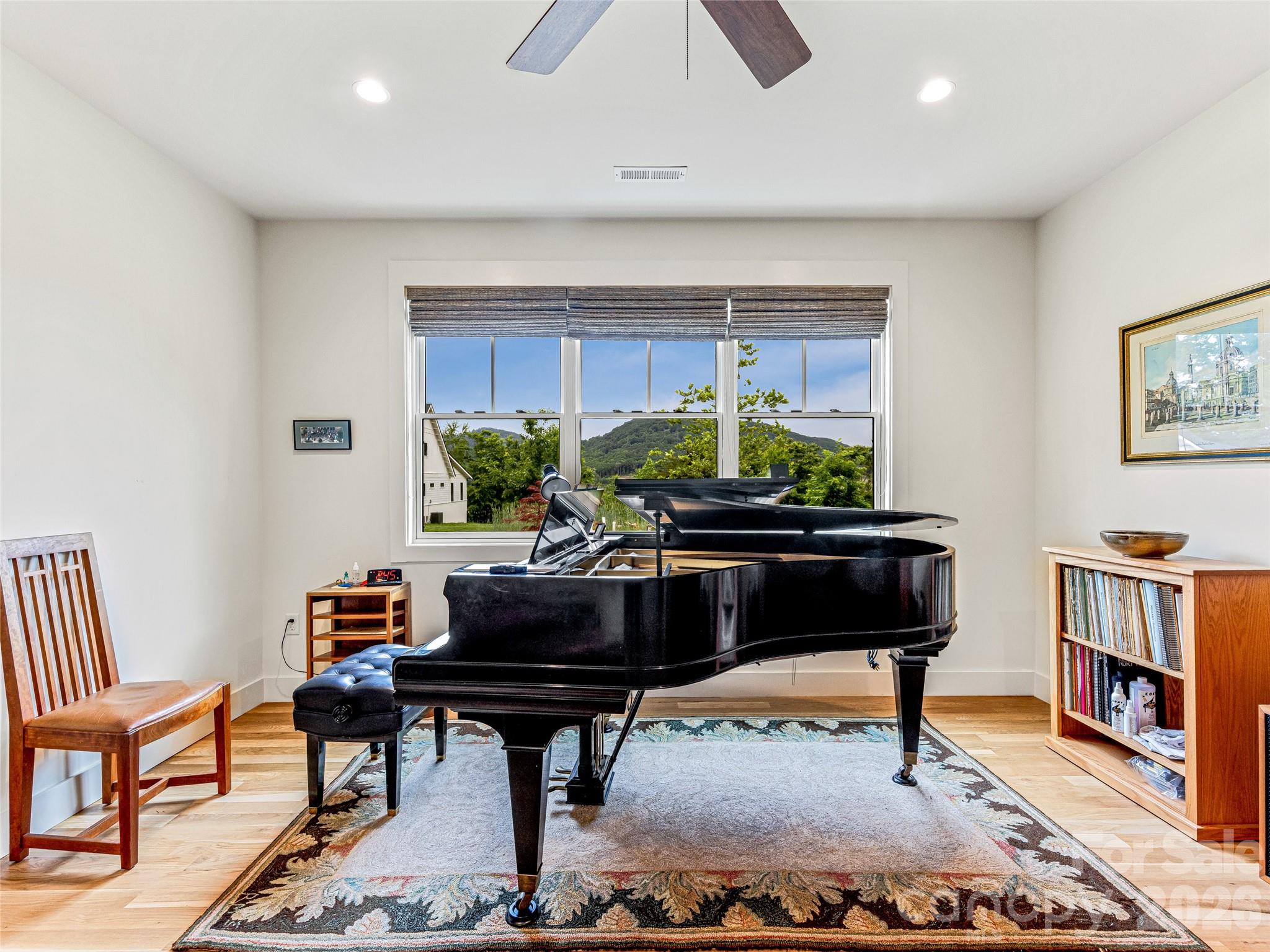 Single Family Residence at 37 Ashe Park Circle, Asheville, photo 17 of 44