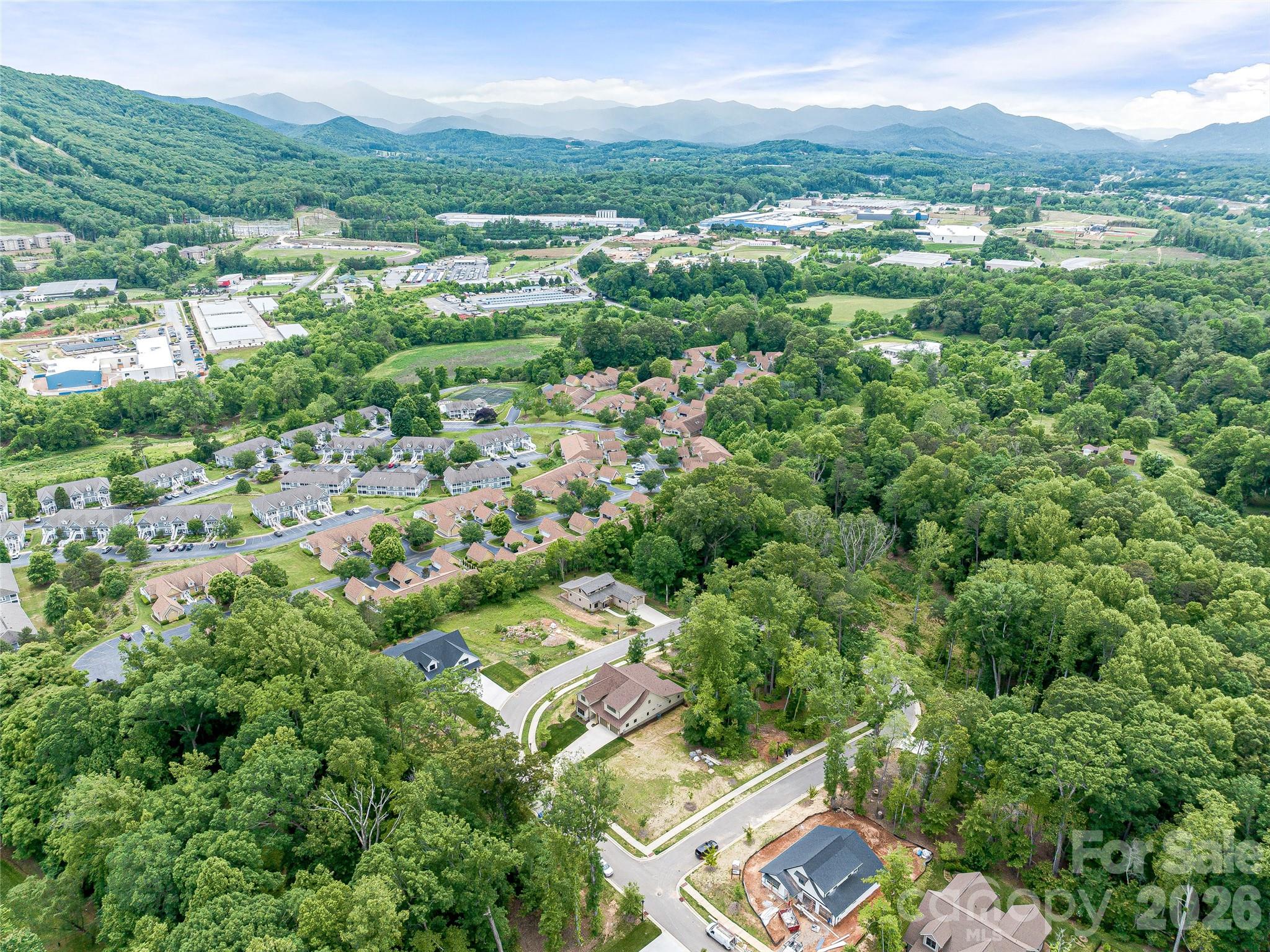 Single Family Residence at 37 Ashe Park Circle, Asheville, photo 39 of 44