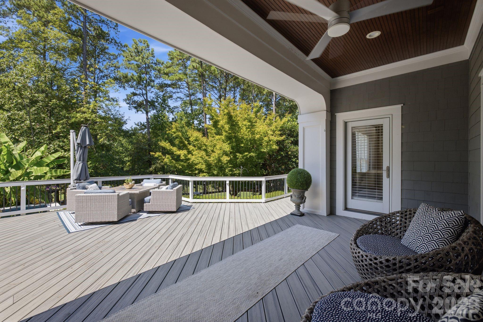 Single Family Residence at 141 Stonewall Beach Lane, Mooresville, photo 7 of 48