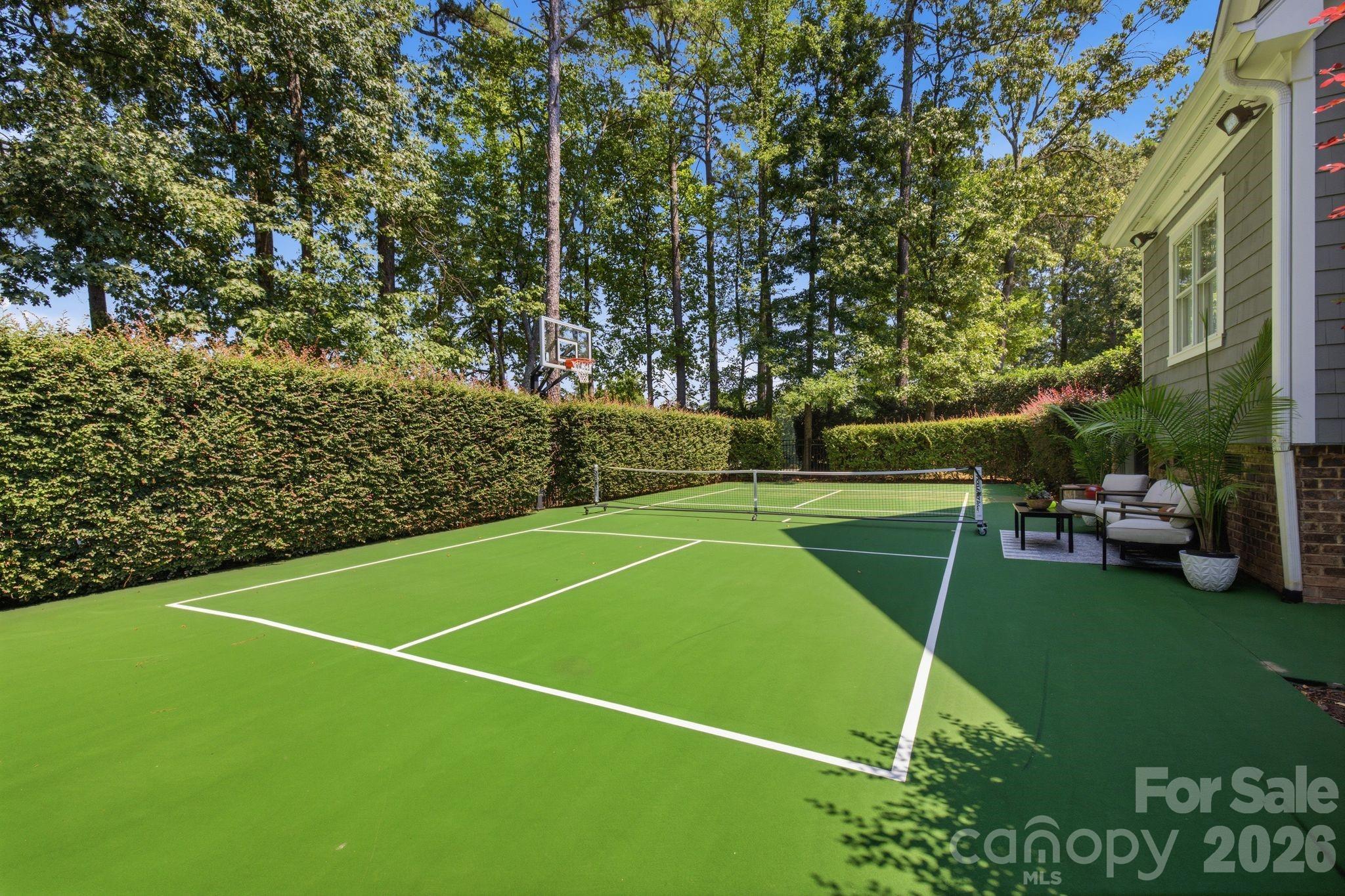 Single Family Residence at 141 Stonewall Beach Lane, Mooresville, photo 12 of 48