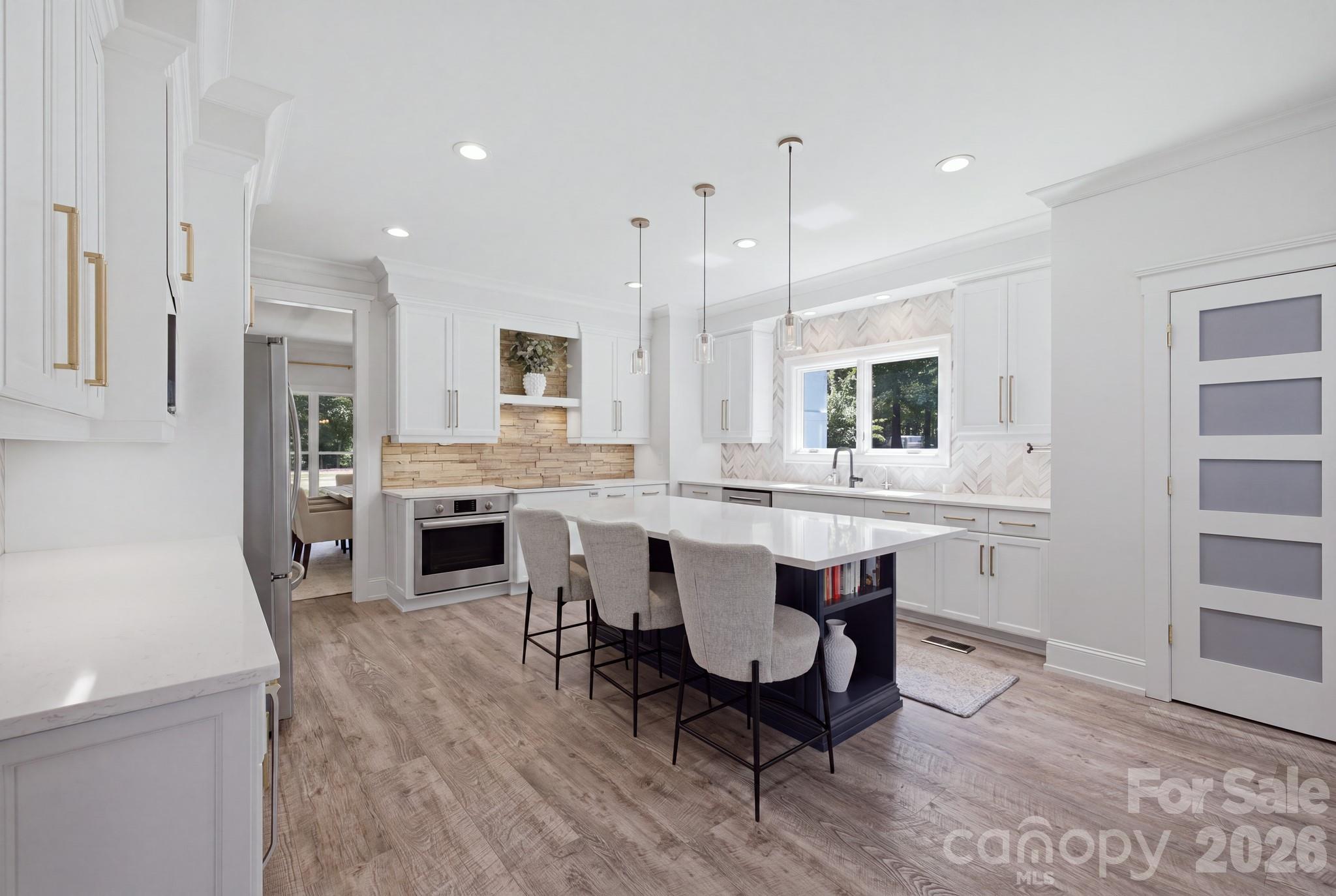 Single Family Residence at 141 Stonewall Beach Lane, Mooresville, photo 28 of 48