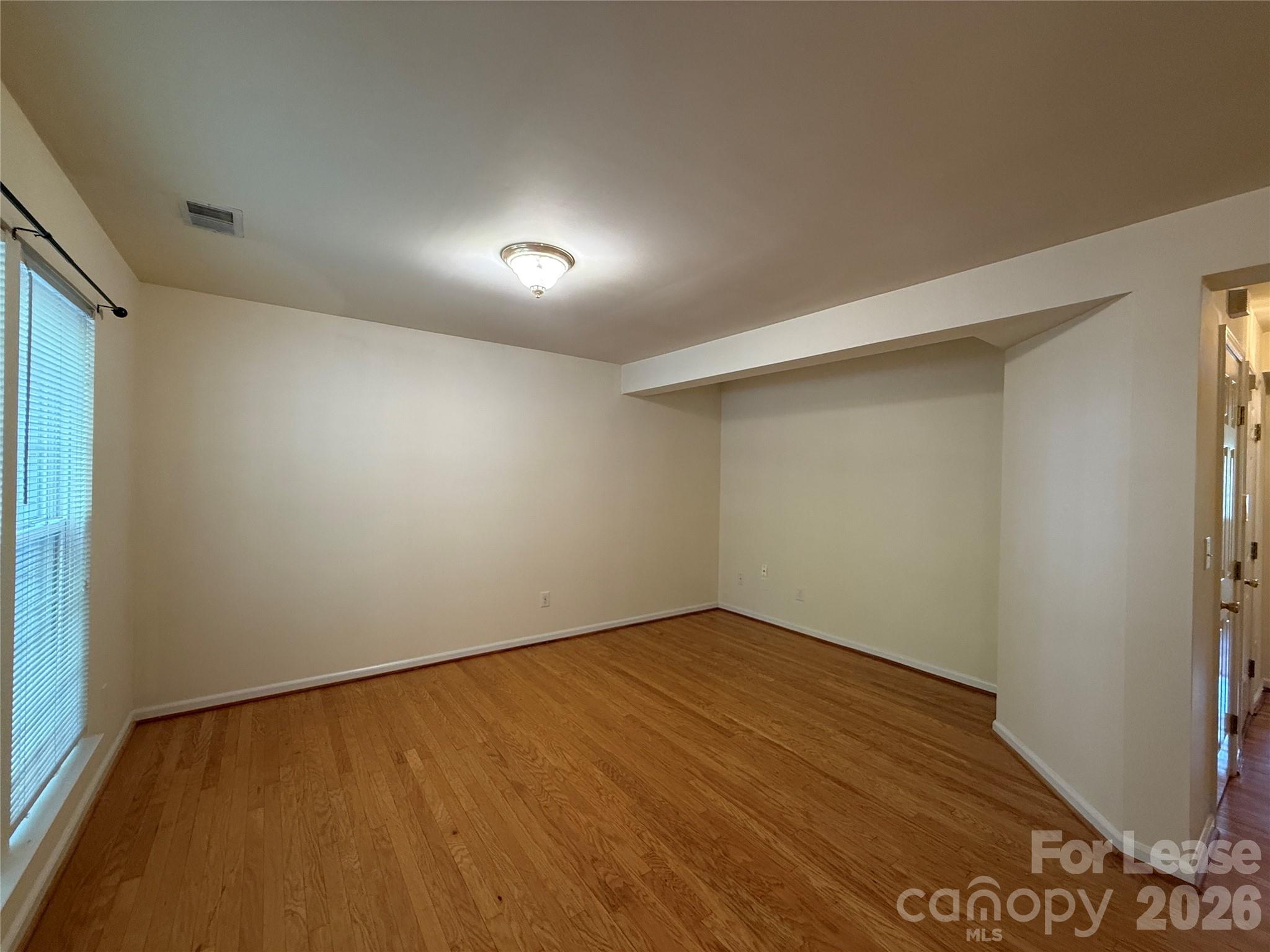 Townhouse at 9766 Blossom Hill Drive, Huntersville, photo 6 of 26