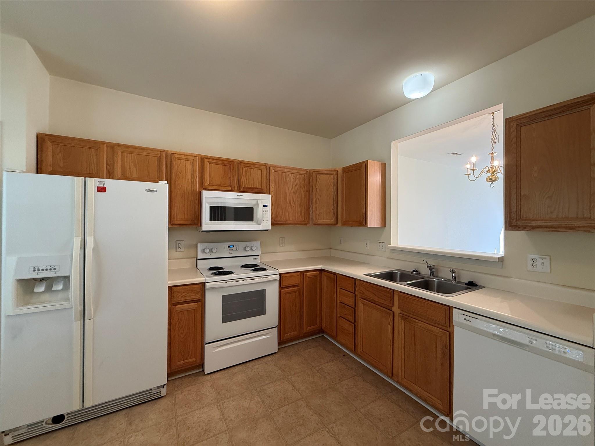 Townhouse at 9766 Blossom Hill Drive, Huntersville, photo 14 of 26