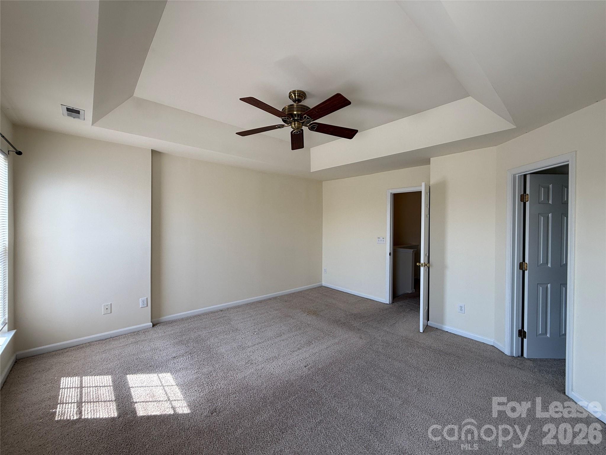 Townhouse at 9766 Blossom Hill Drive, Huntersville, photo 18 of 26