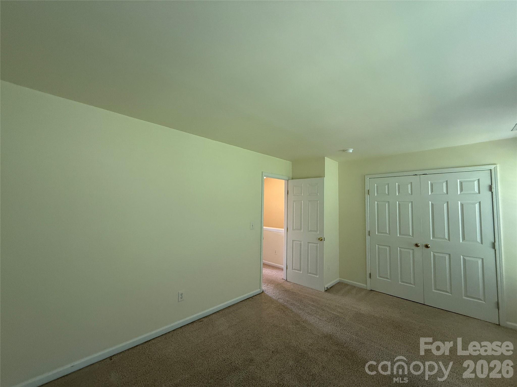 Townhouse at 9766 Blossom Hill Drive, Huntersville, photo 23 of 26