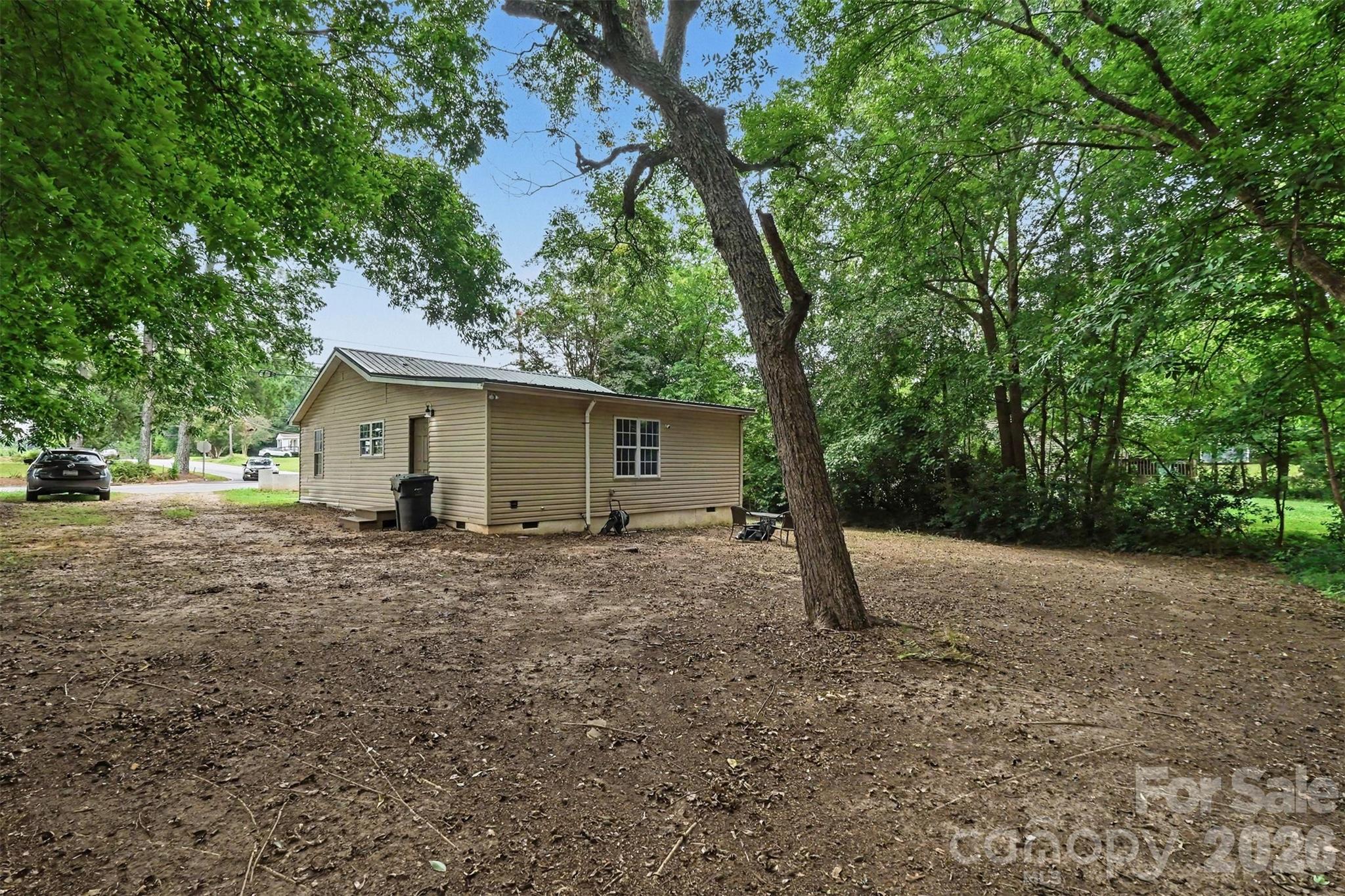 Single Family Residence at 501 Hunter Street, York, photo 26 of 30