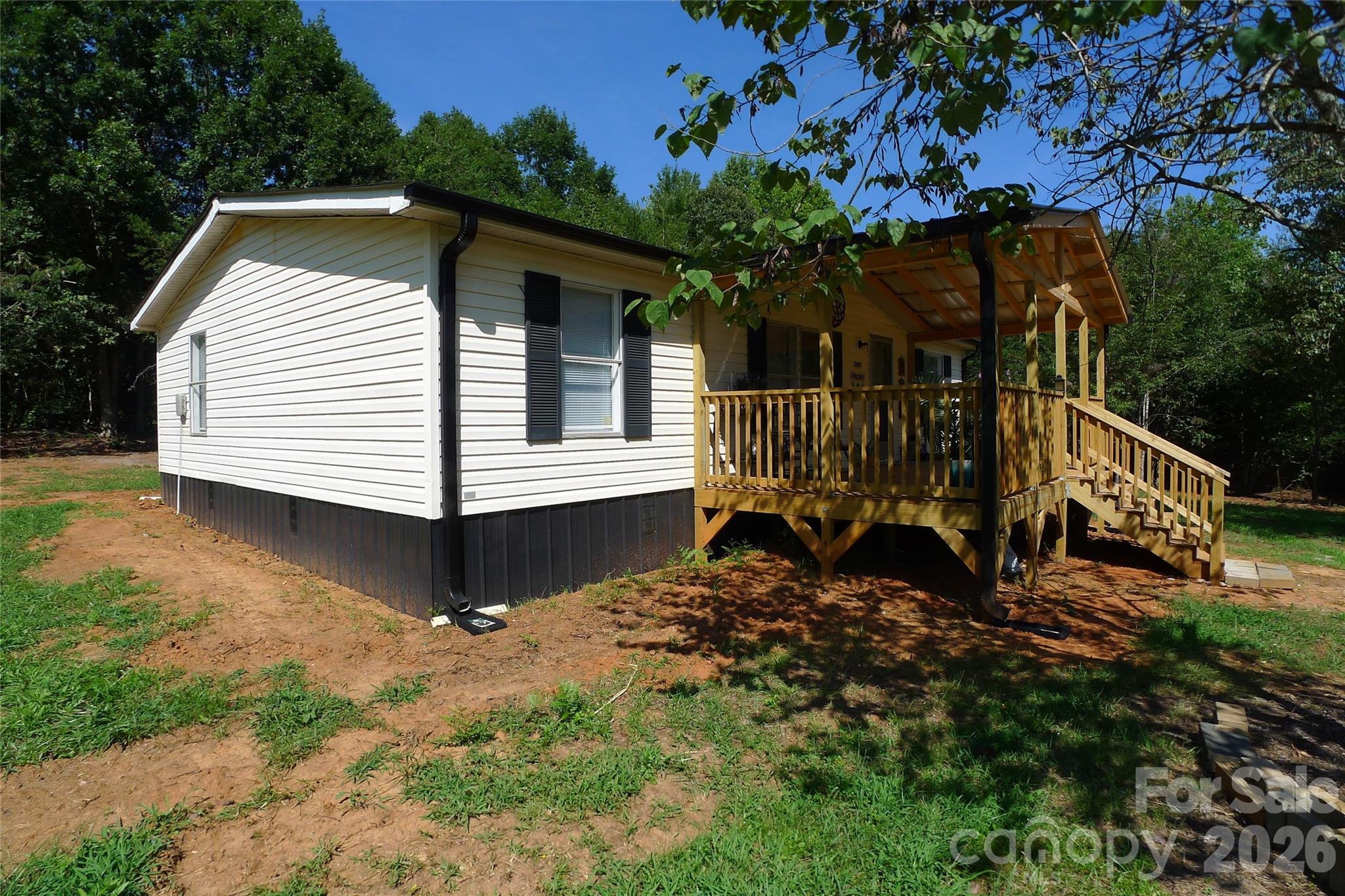 Single Family Residence at 2005 Monico Lane, Yadkinville, photo 8 of 32