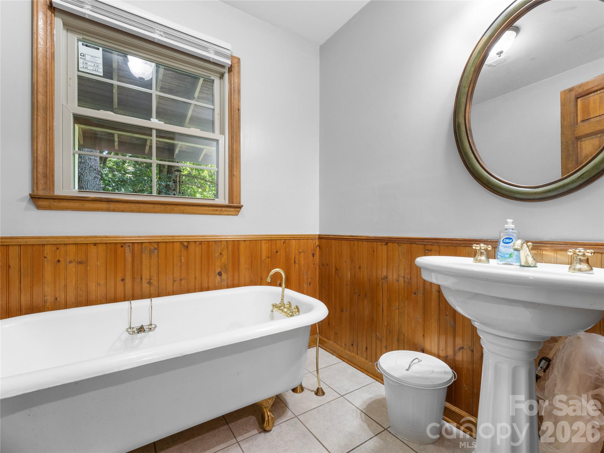 2nd Bath - 121 Churchill Downs Drive, Fairview