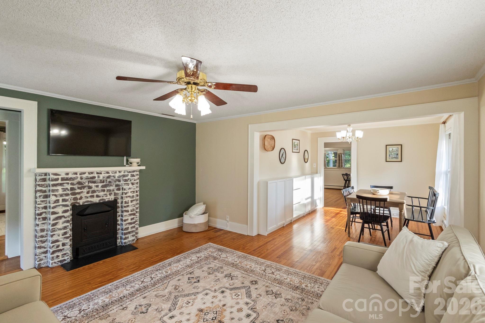 Single Family Residence at 1810 Central Drive, Kannapolis, photo 4 of 42