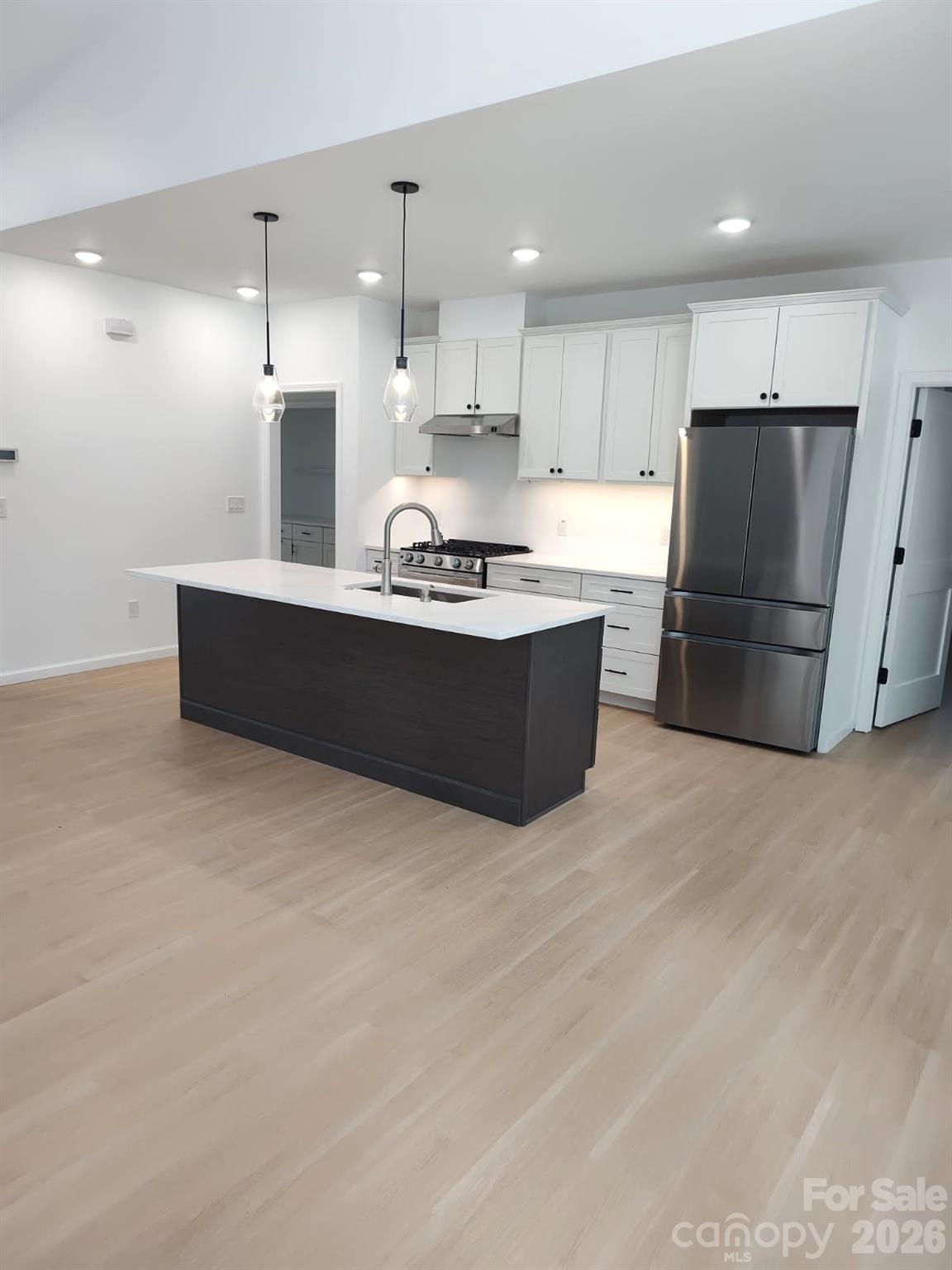 Single Family Residence at 654 Hollybrook Drive, Flat Rock, photo 5 of 48