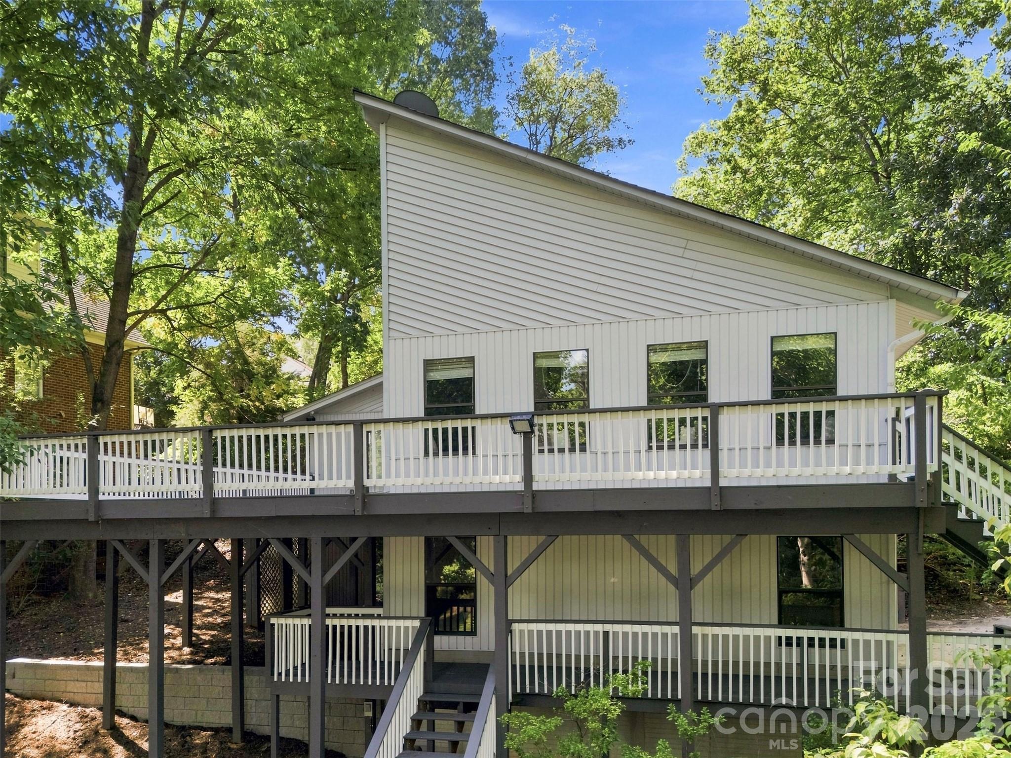 Single Family Residence at 3015 Point Clear Drive, Tega Cay