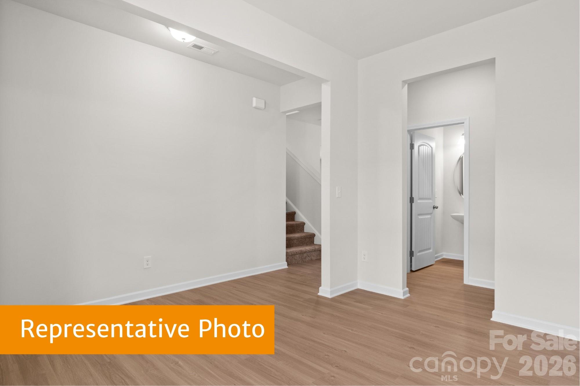Single Family Residence at 5656 Hagler Loop, Catawba, photo 4 of 20
