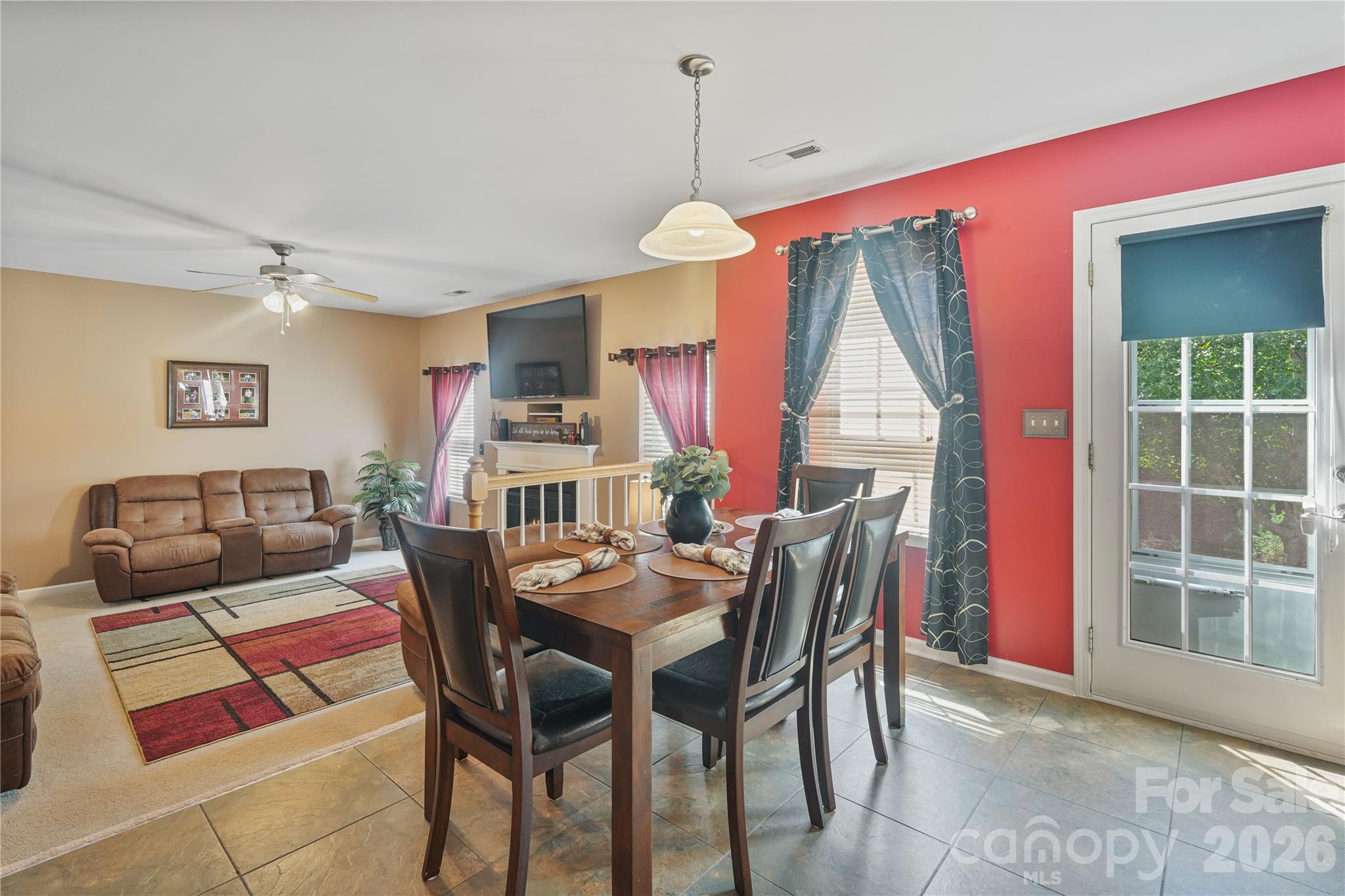 Single Family Residence at 190 Almora Loop, Mooresville, photo 18 of 40