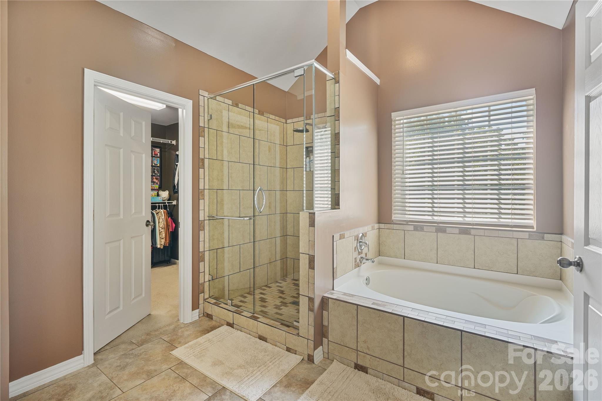 Single Family Residence at 190 Almora Loop, Mooresville, photo 26 of 40