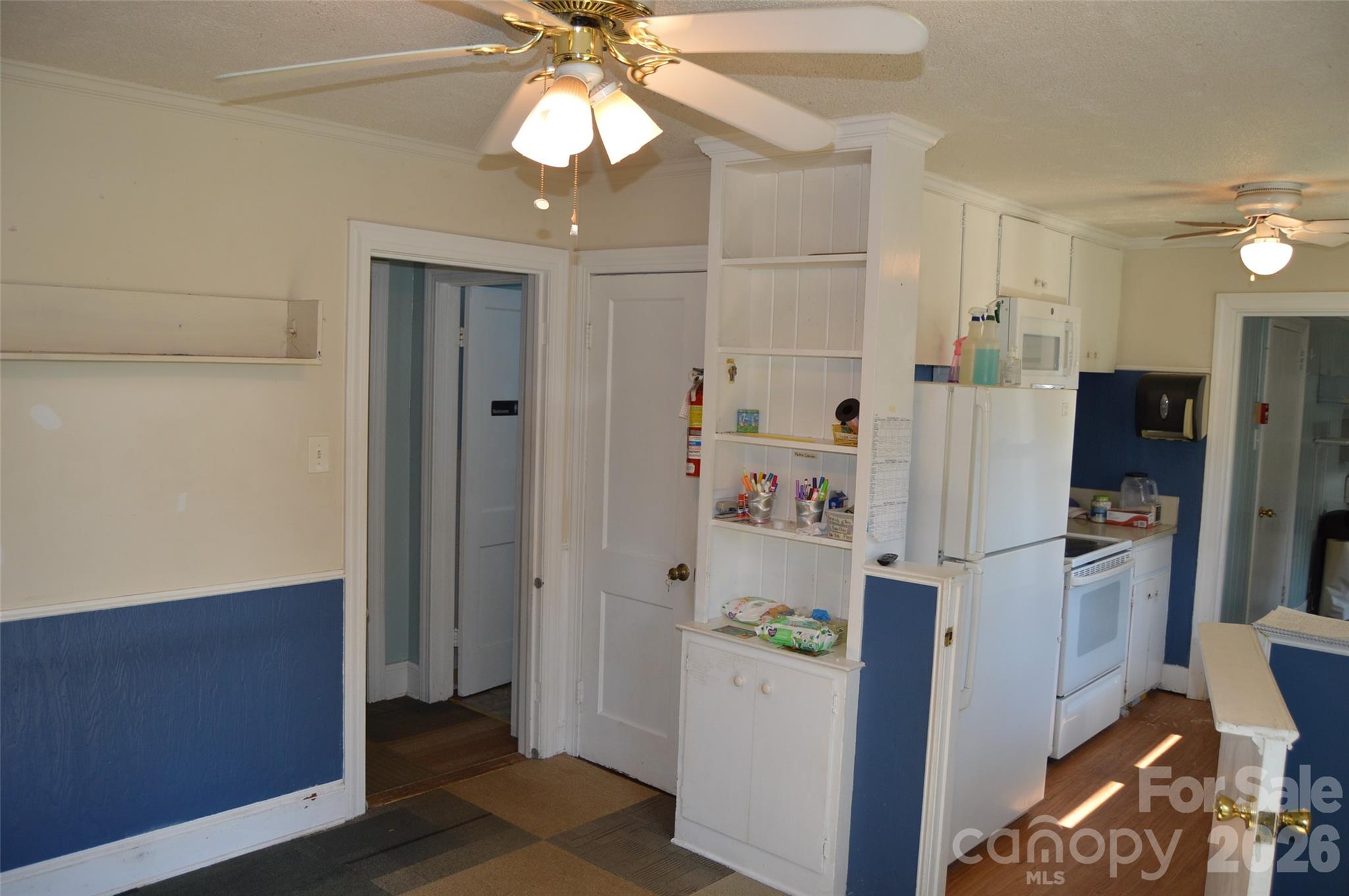 Single Family Residence at 437 Hillcrest Road, Statesville, photo 19 of 29