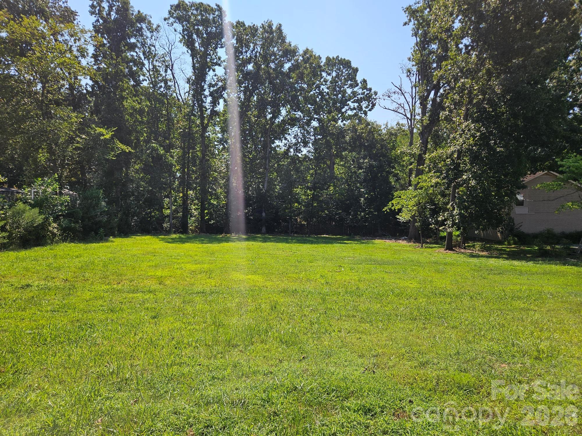 216 Matthews Township Parkway