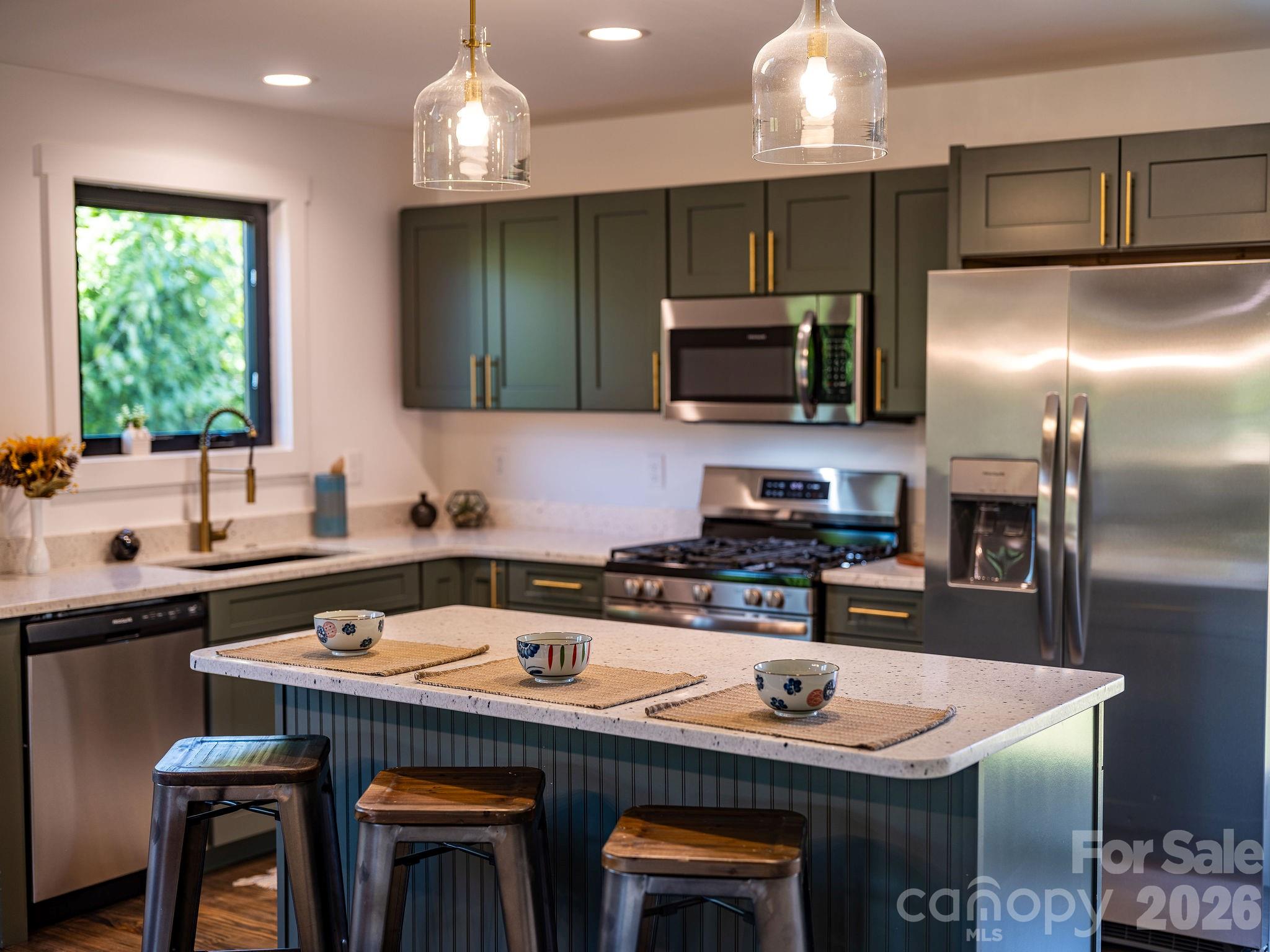 Cook and Entertain - 138 Shiloh Road, Asheville
