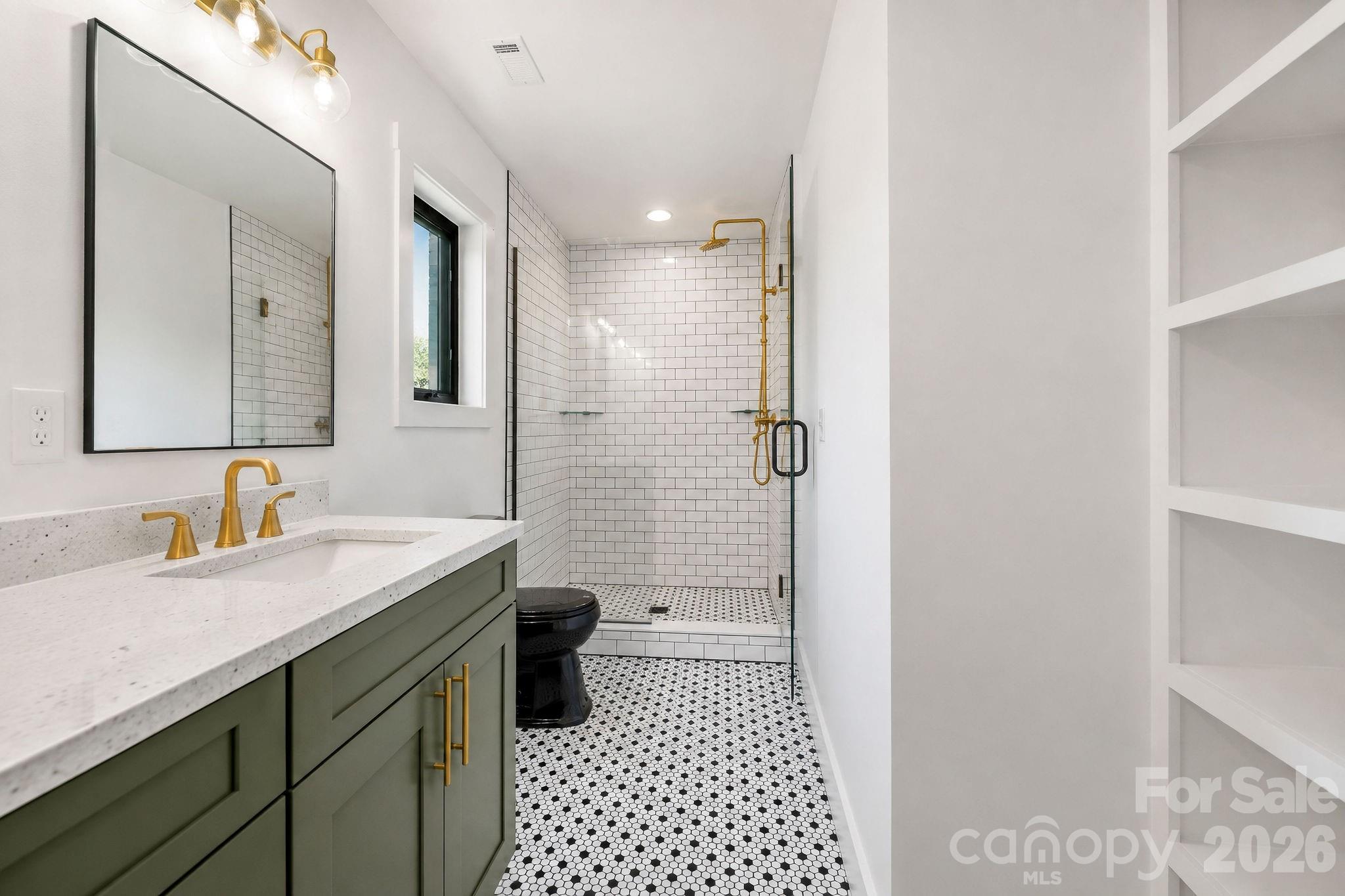Beautifully Finished Primary Ensuite - 138 Shiloh Road, Asheville