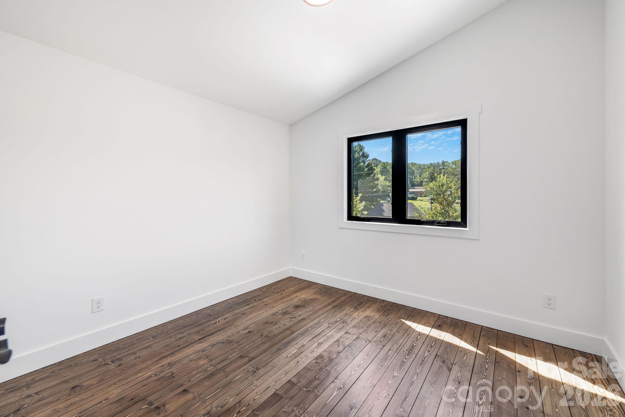 Second Upper Level Bedroom with Vaulted Ceilings - 138 Shiloh Road, Asheville