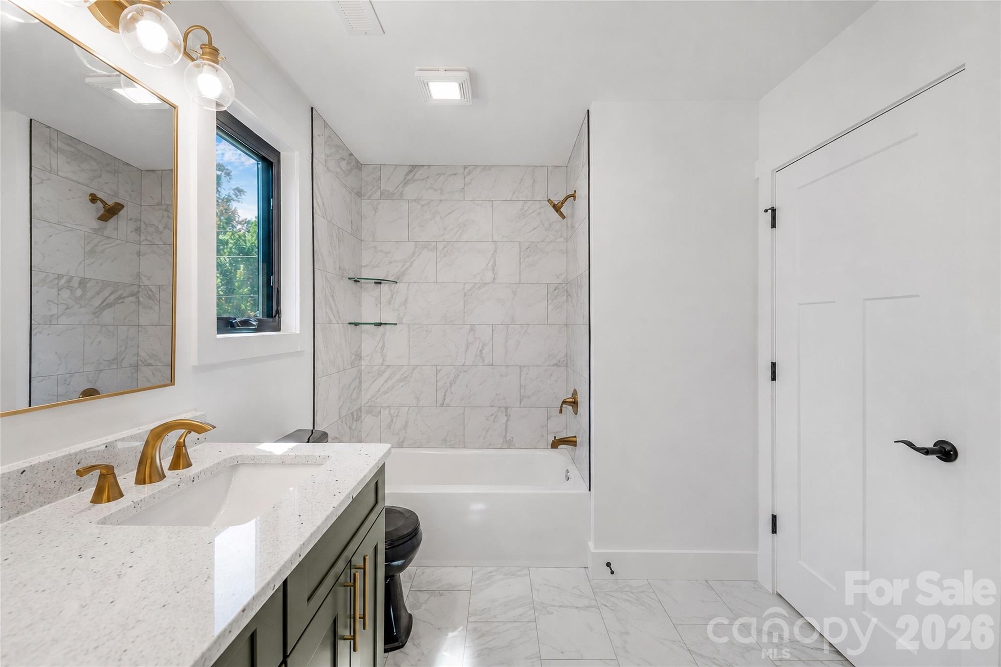 Additional Full Upstairs Bathroom - 138 Shiloh Road, Asheville
