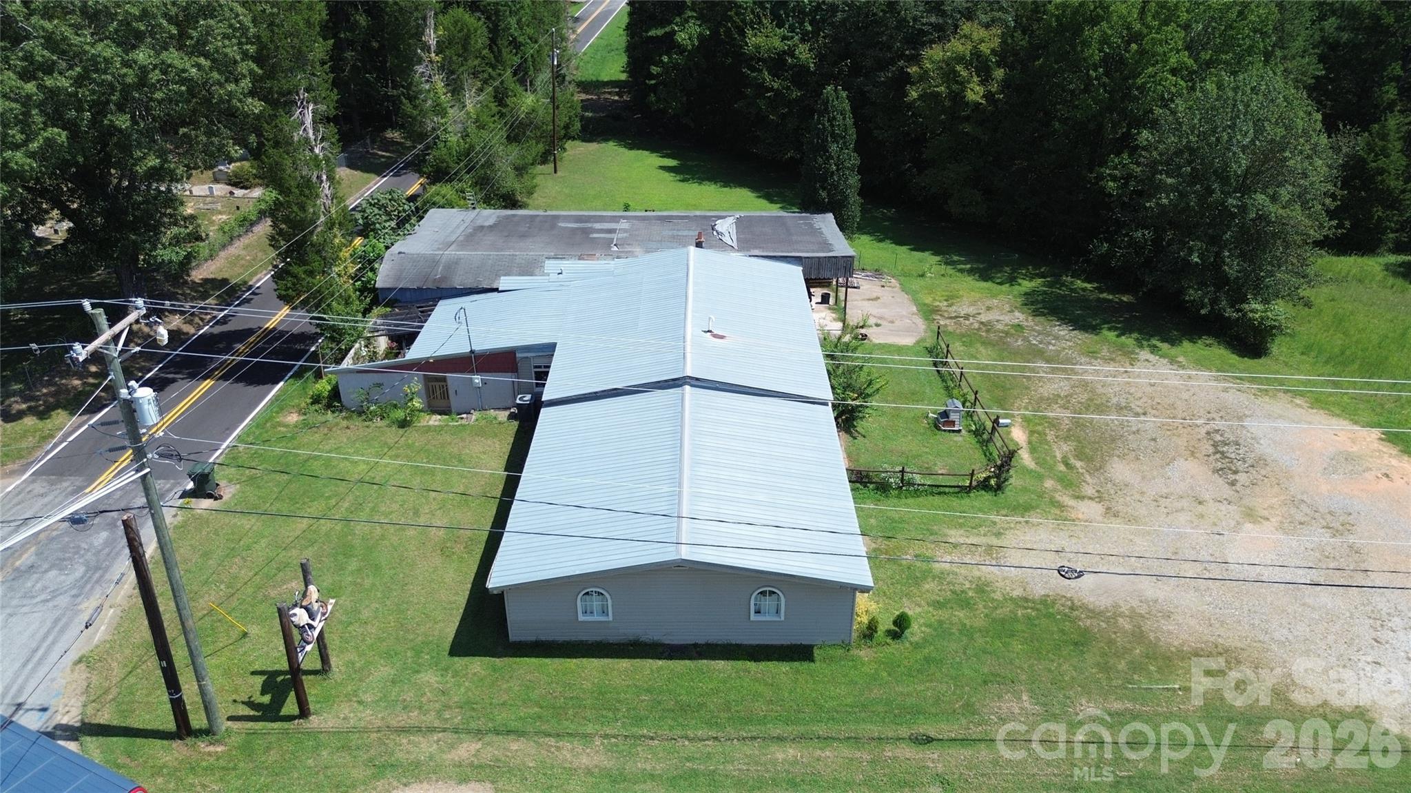 Automotive at 2246 N Aspen Street, Lincolnton, photo 5 of 21
