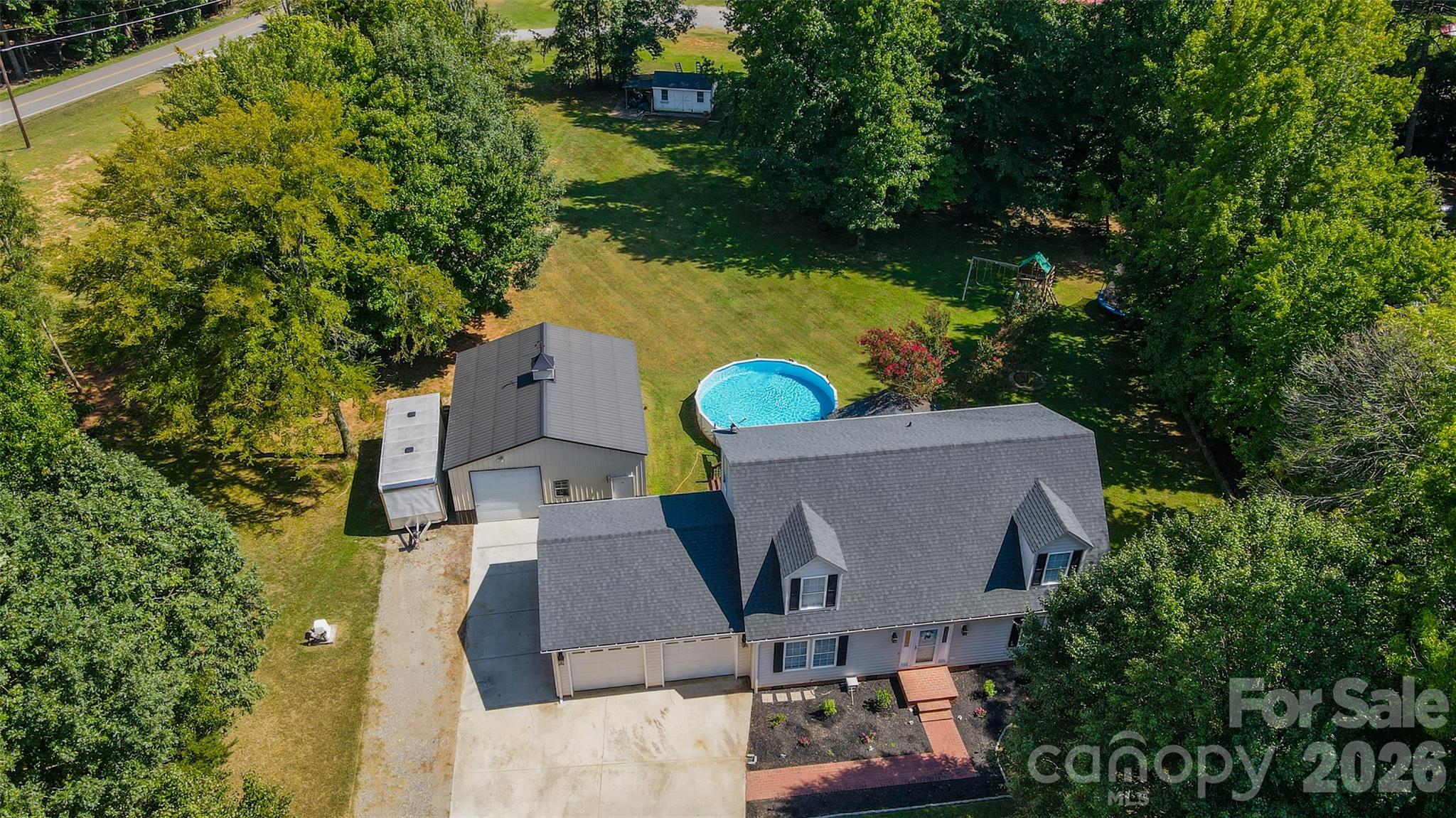 Single Family Residence at 117 Penicillin Point, Troutman, photo 2 of 44
