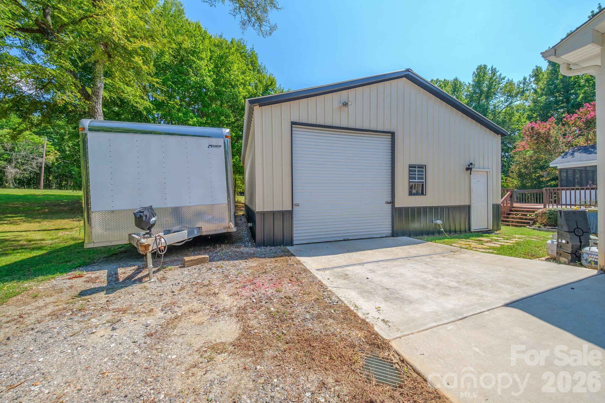 Single Family Residence at 117 Penicillin Point, Troutman, photo 27 of 44
