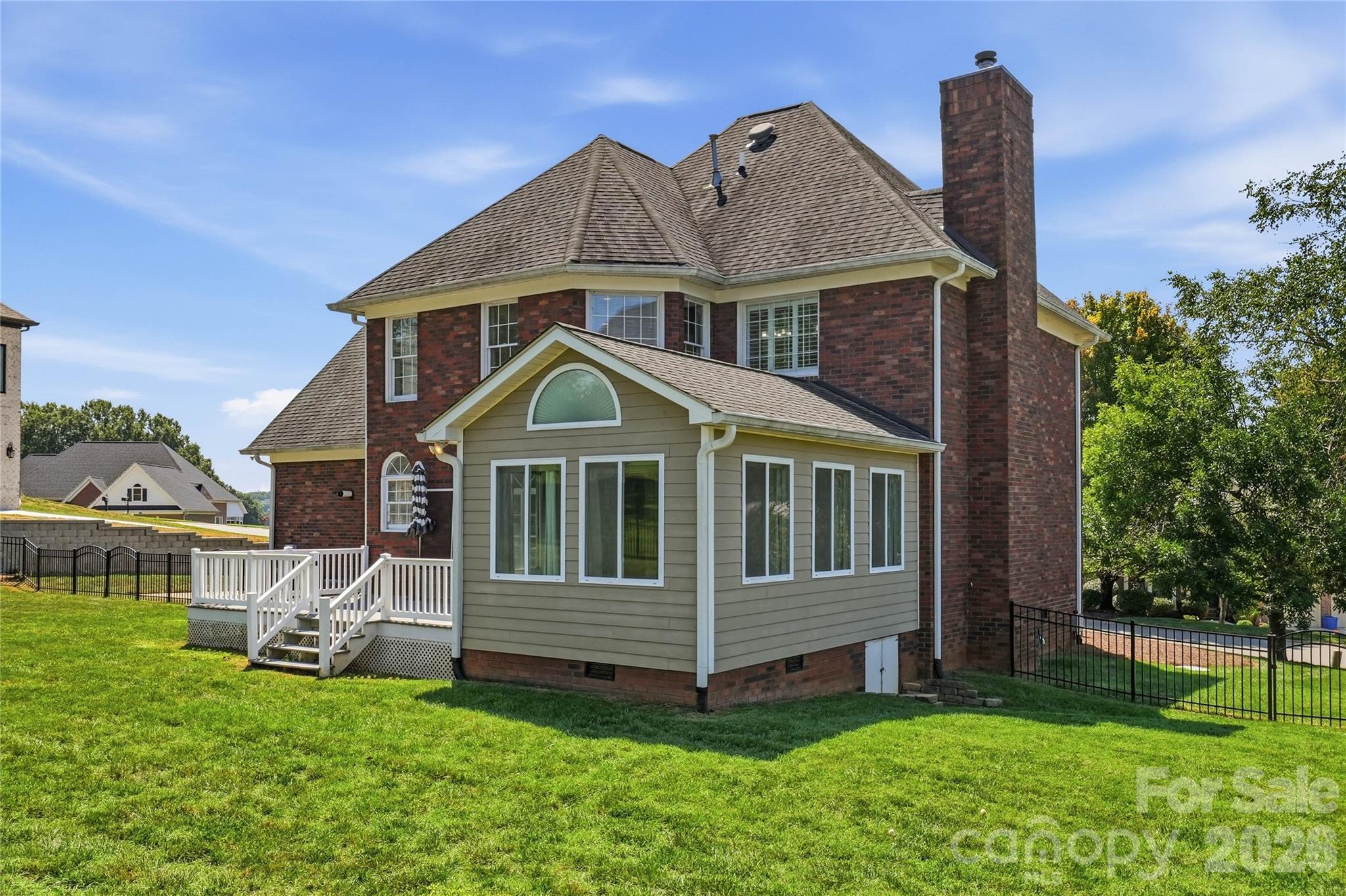 Single Family Residence at 182 E Tattersall Drive, Statesville, photo 5 of 47