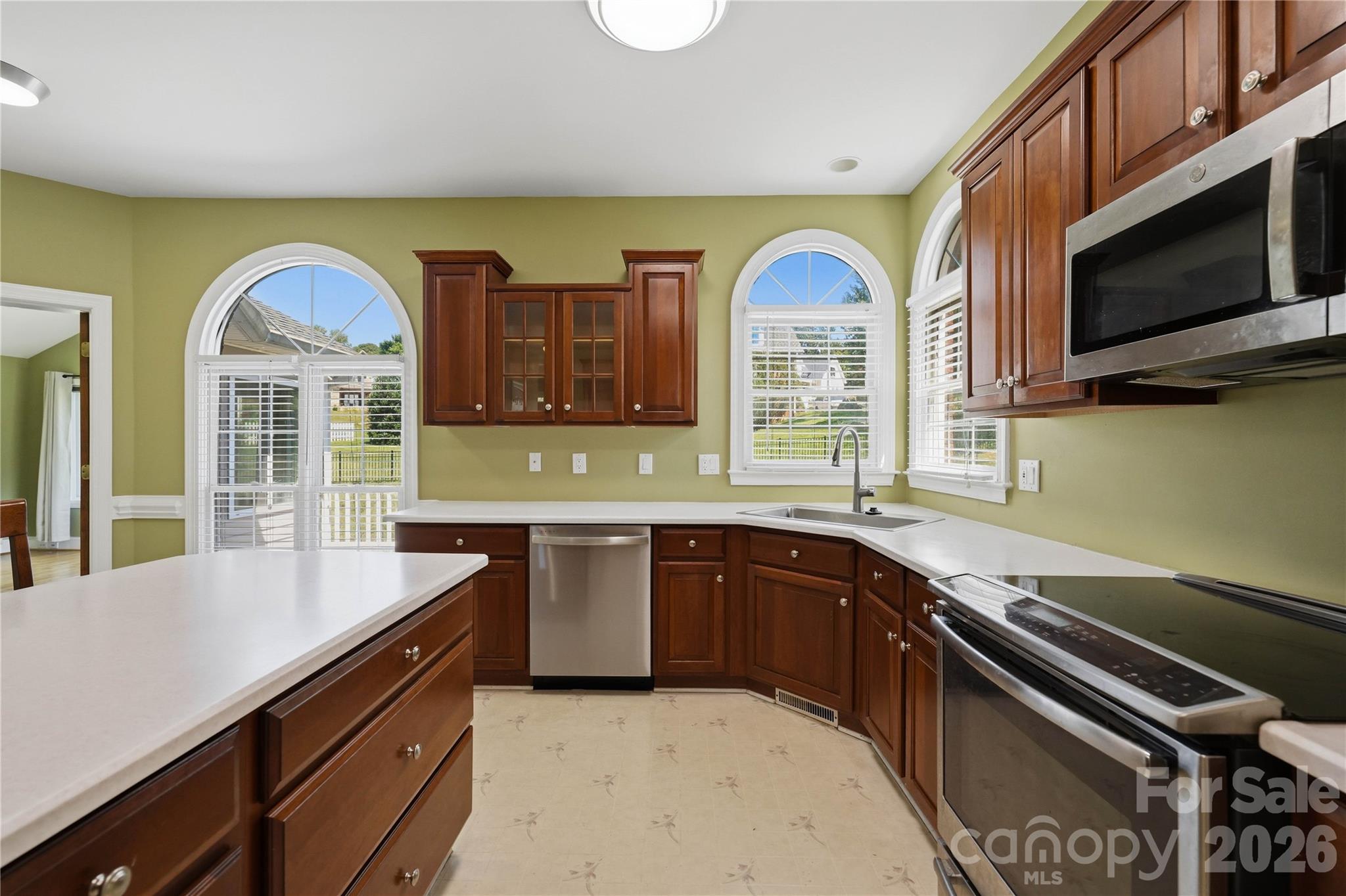 Single Family Residence at 182 E Tattersall Drive, Statesville, photo 27 of 47