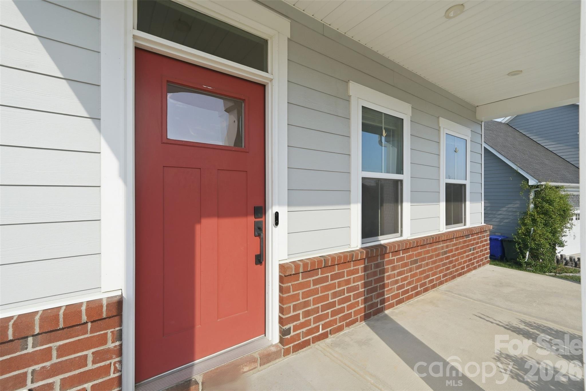 Single Family Residence at 11124 Vanguard Parkway, Huntersville, photo 3 of 43