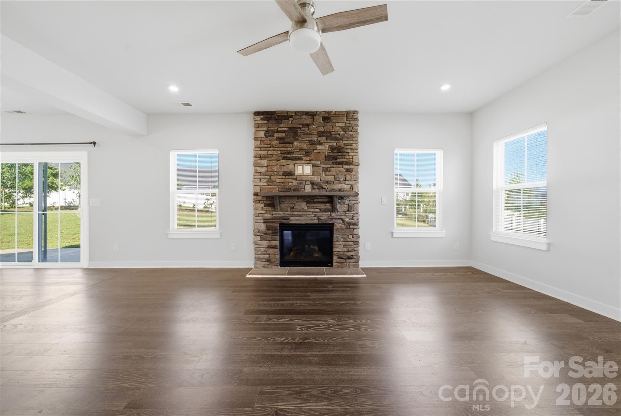 Great Room - 11124 Vanguard Parkway, Huntersville