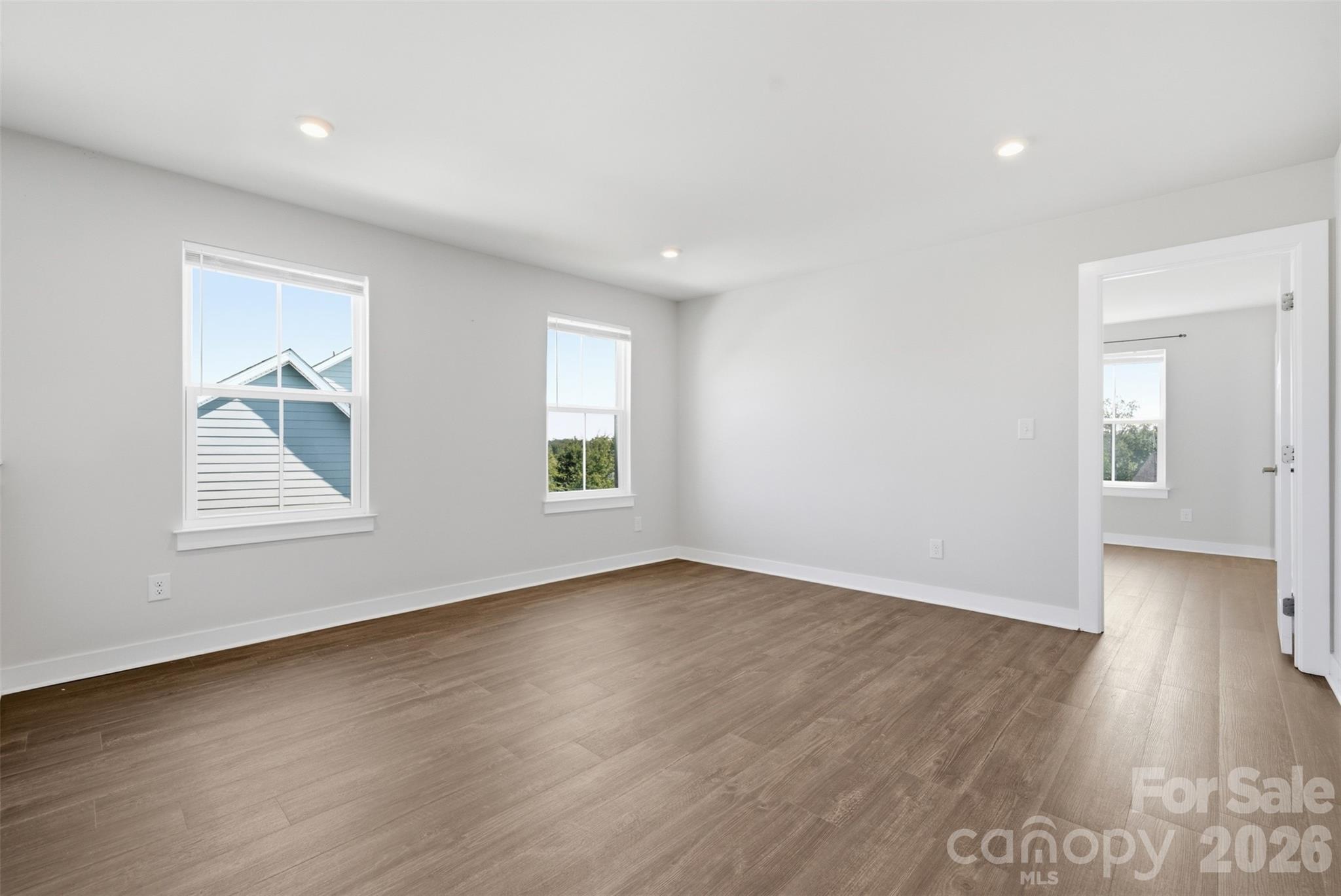 Loft/Flex Space - 11124 Vanguard Parkway, Huntersville