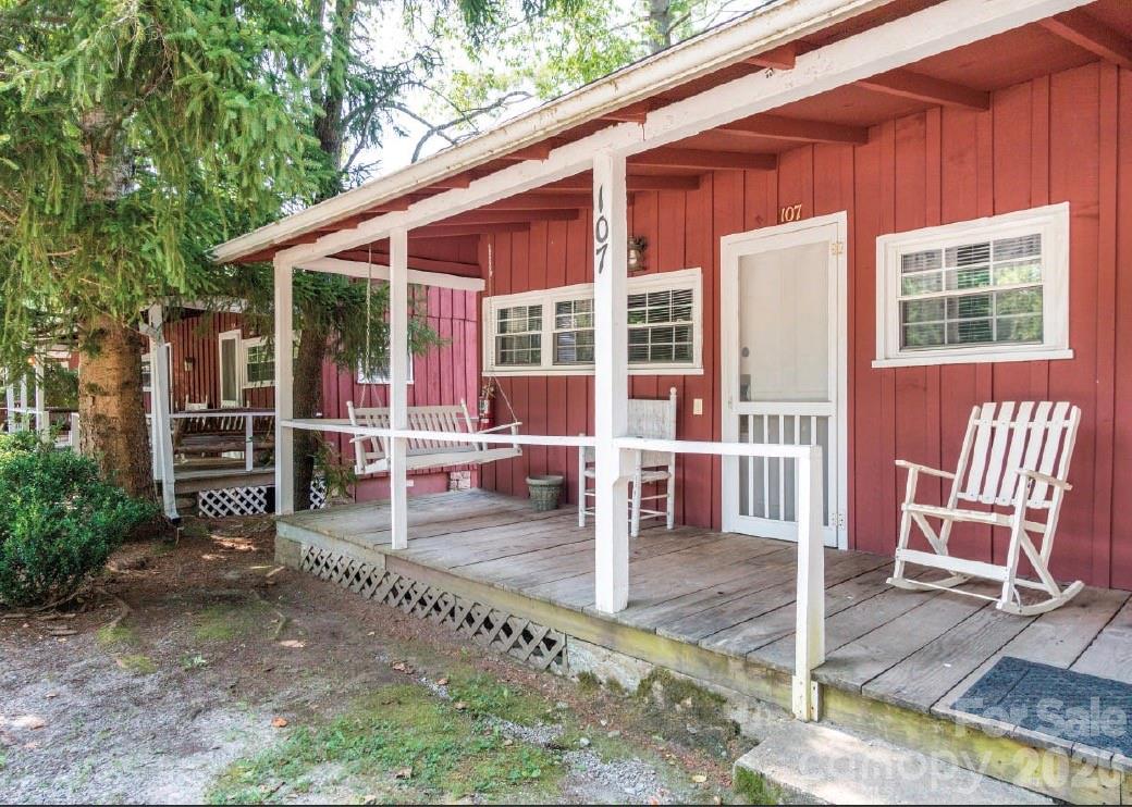 Hotel/Motel at 86 Lily Pad Lane, Flat Rock, photo 17 of 21