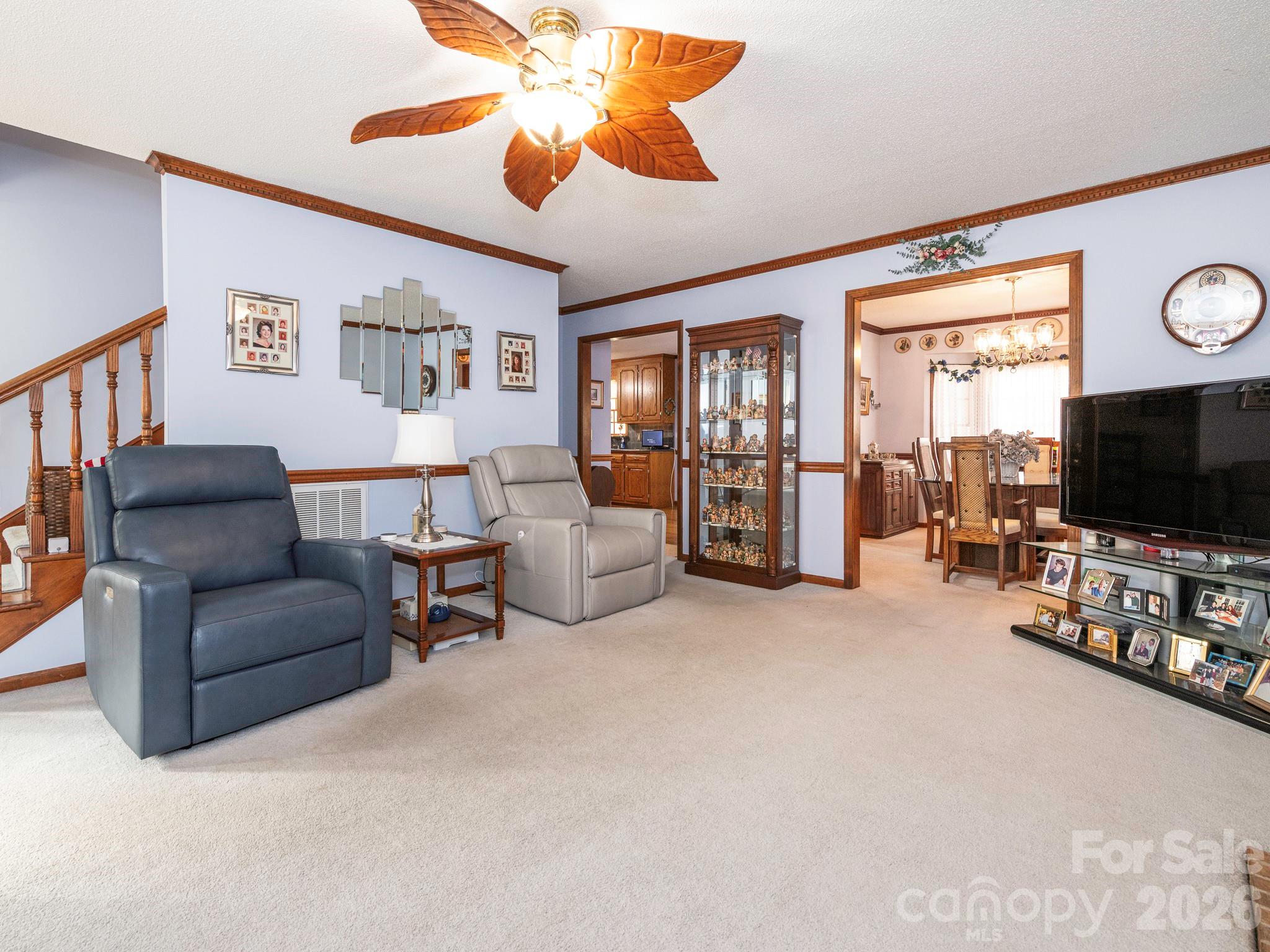LIVING ROOM - 1800 Lake Lynn Road, Concord