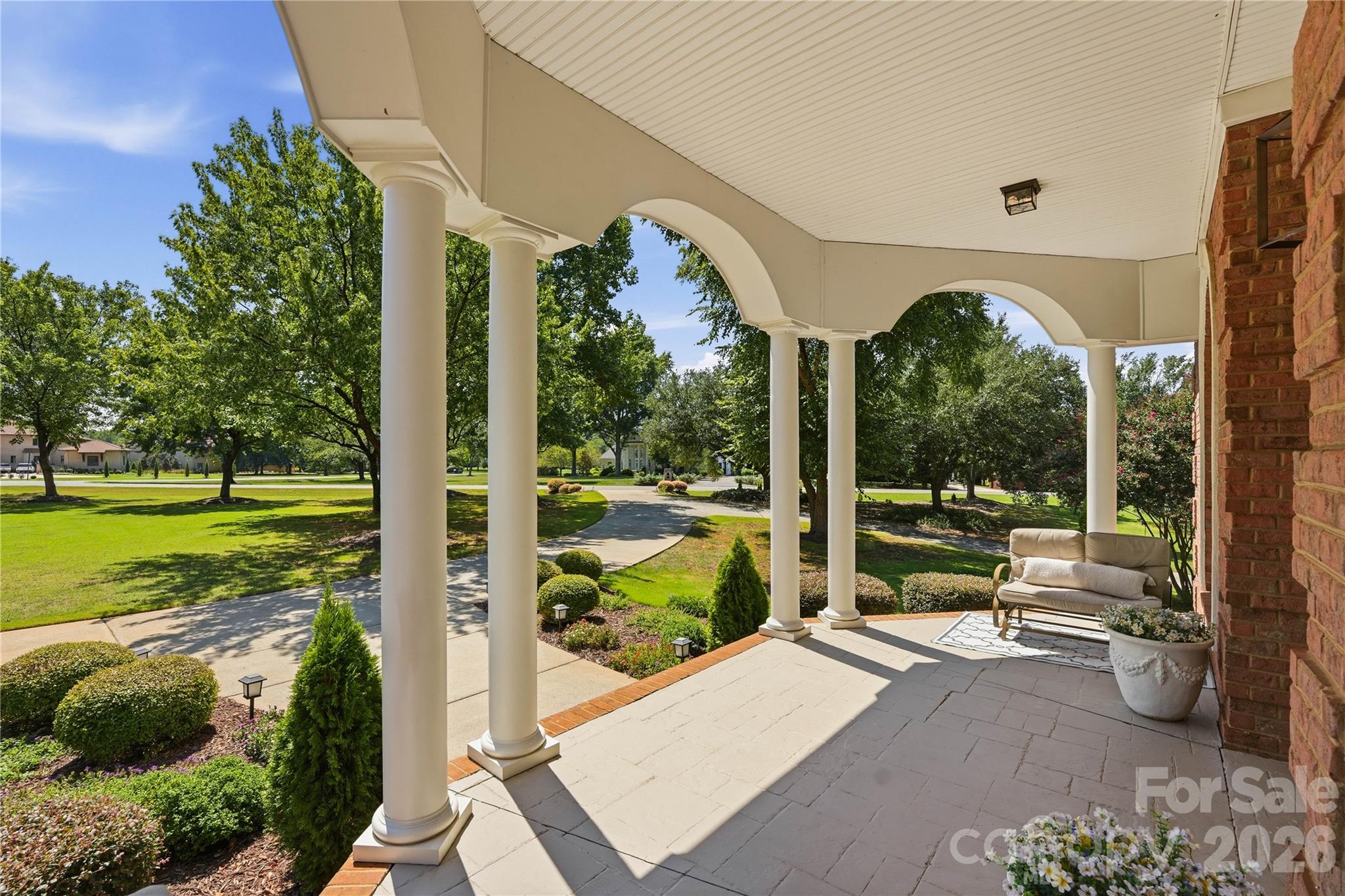 Single Family Residence at 459 Valley Run Drive, Waxhaw, photo 3 of 46