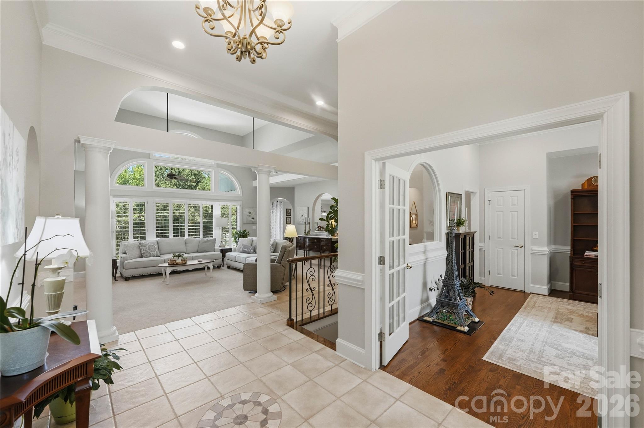 Single Family Residence at 459 Valley Run Drive, Waxhaw, photo 5 of 46