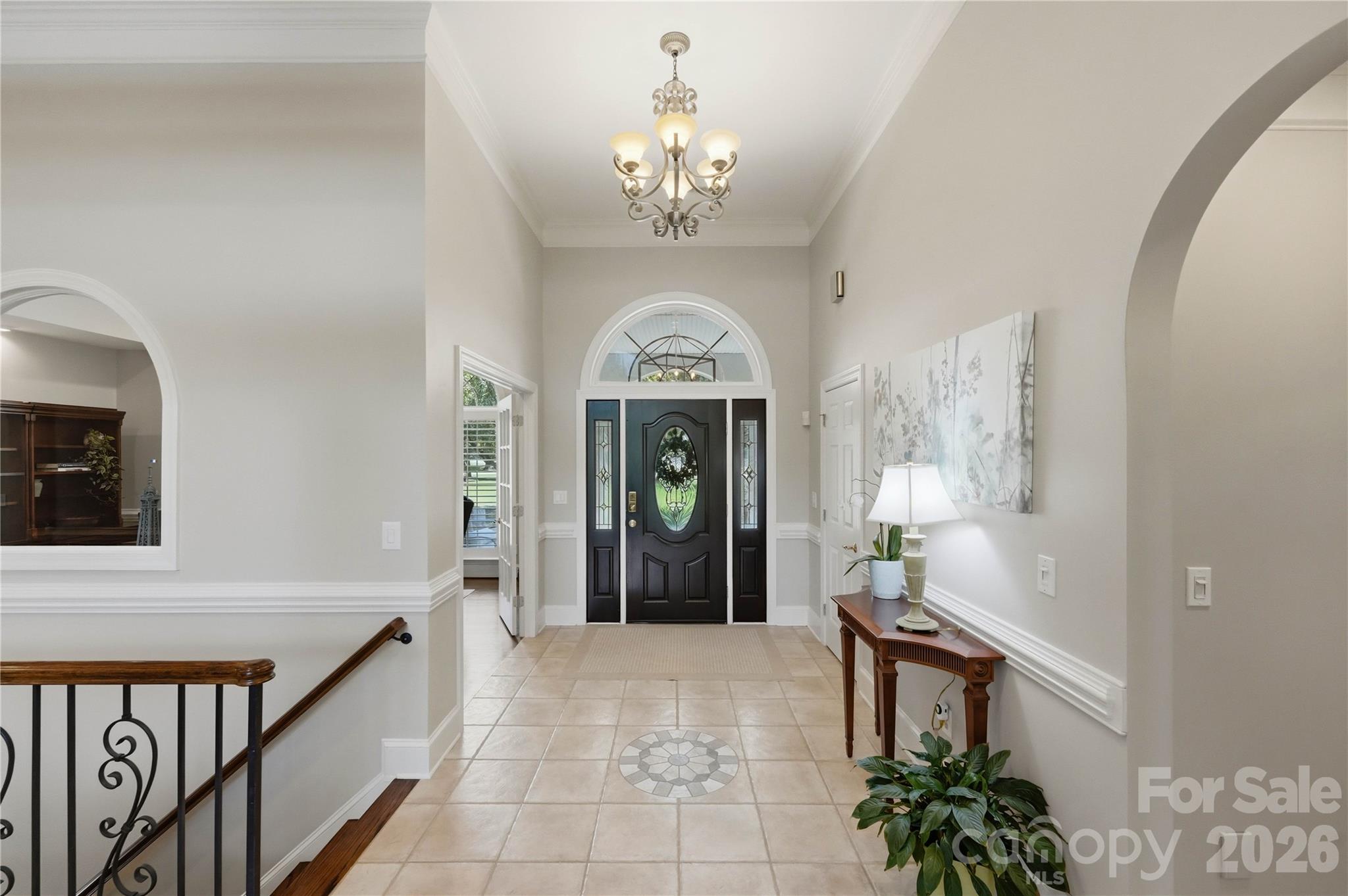 Single Family Residence at 459 Valley Run Drive, Waxhaw, photo 4 of 46